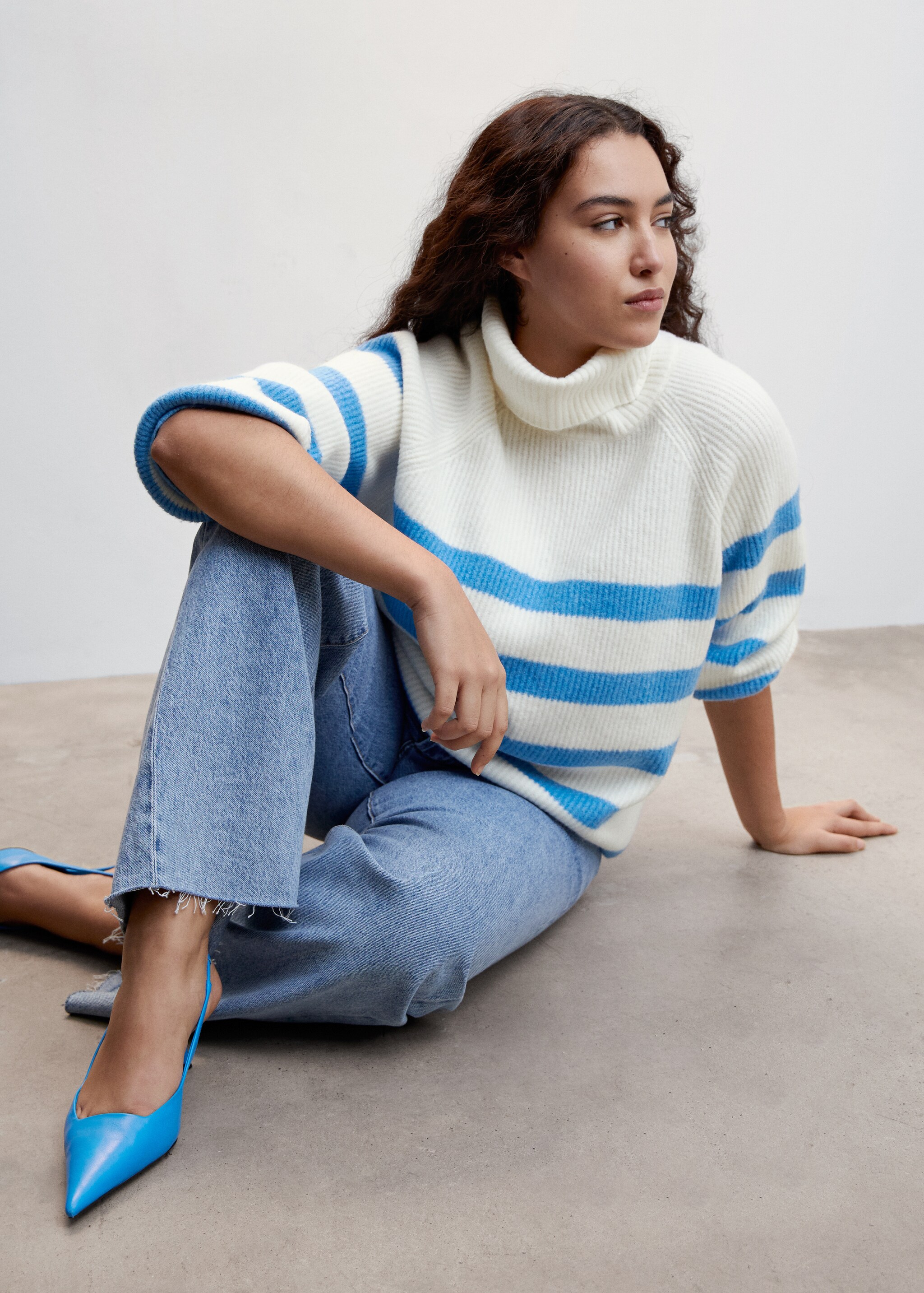 Striped turtleneck sweater - Details of the article 4