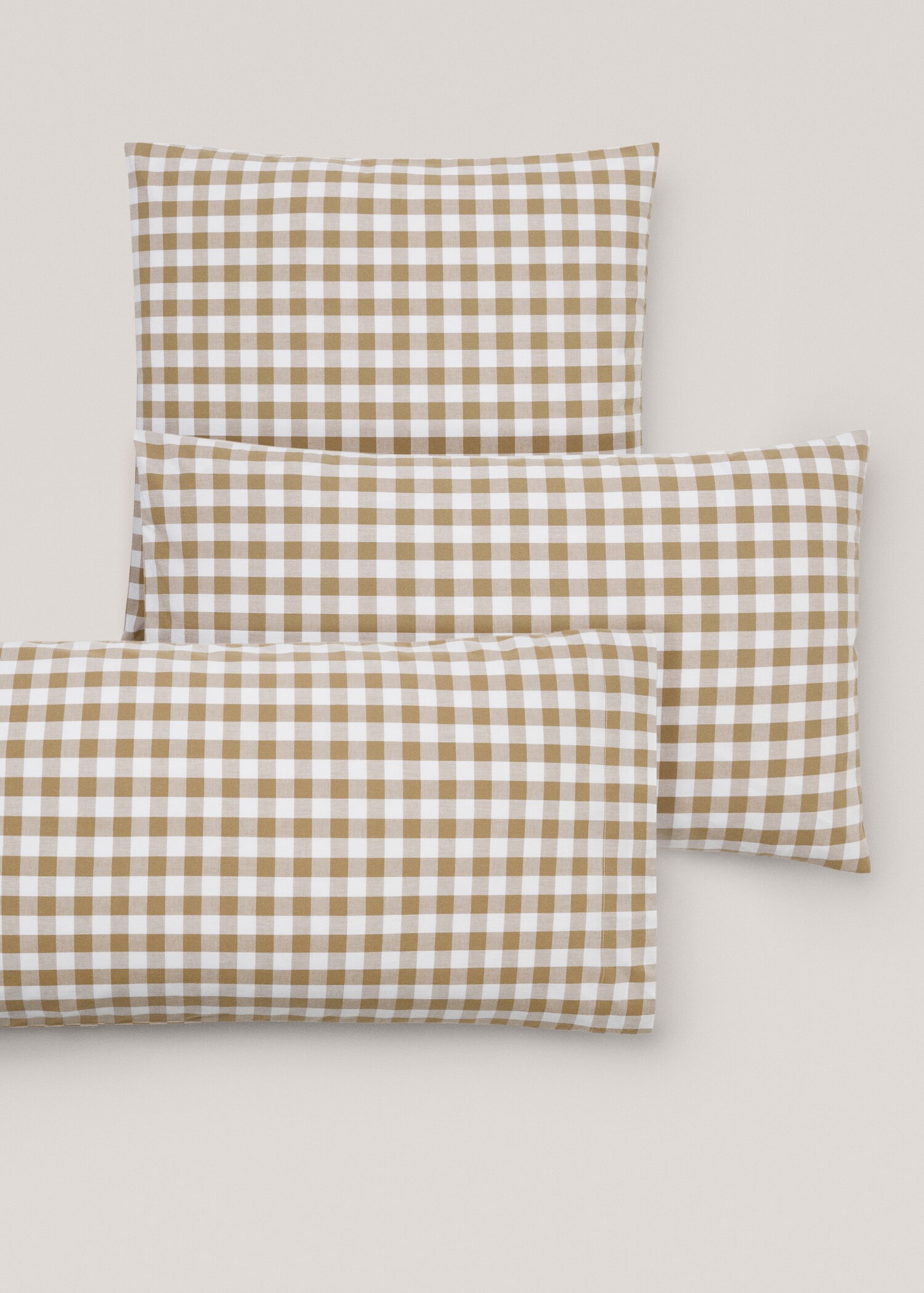 100% cotton gingham check cushion covers 60x60cm (Pack of 2) - Details of the article 4