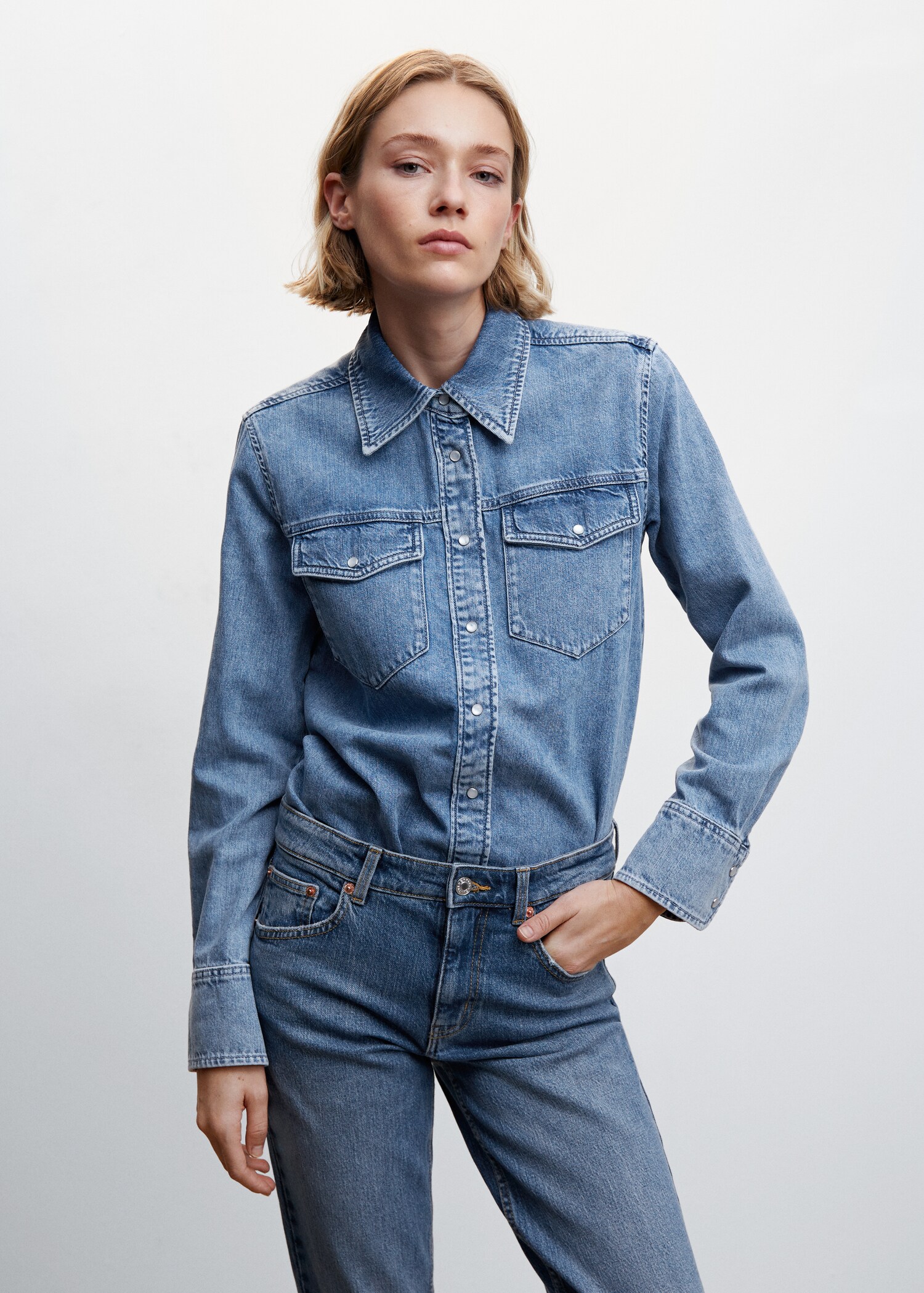 Medium-comfort straight jeans - Details of the article 6