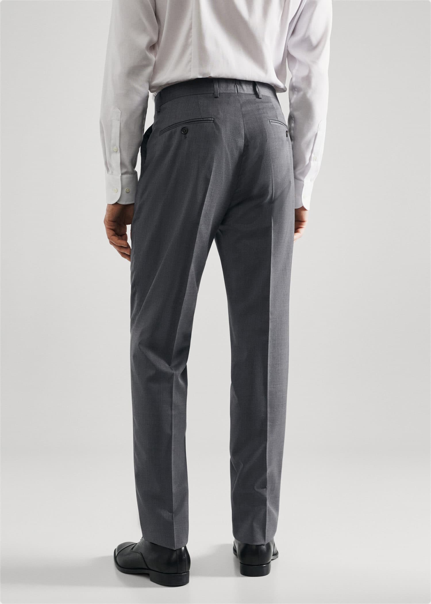 Slim Fit Anzughose aus Schurwolle - Rückseite des Artikels