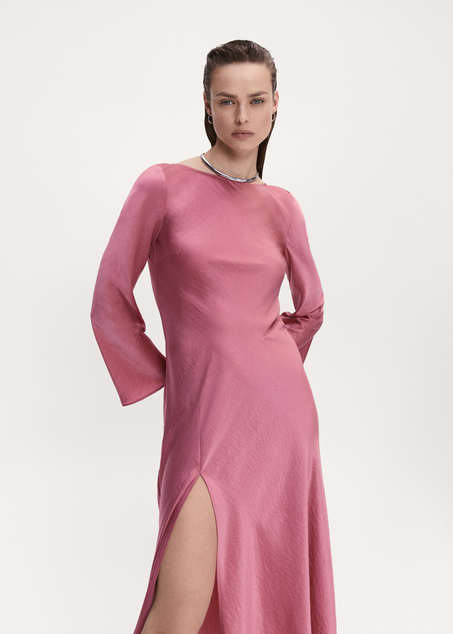Side-slit satin dress - Medium plane