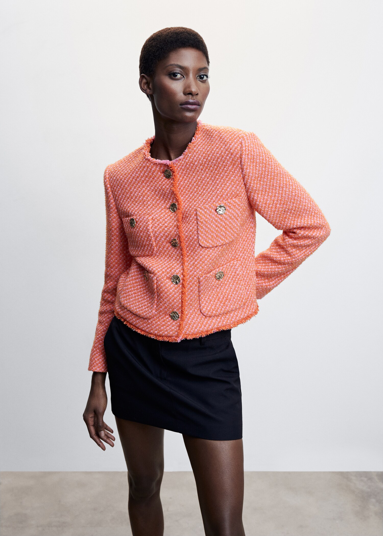 Chaqueta tweed bolsillos - Plano medio