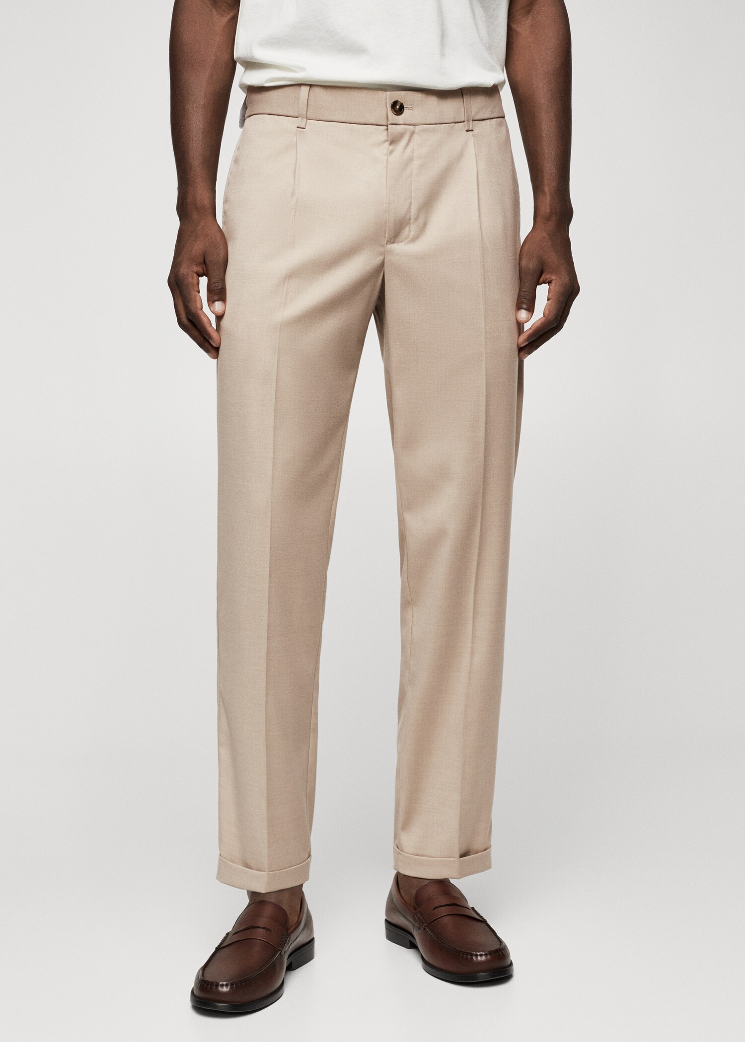 Pleated slim-fit pants - Medium plane