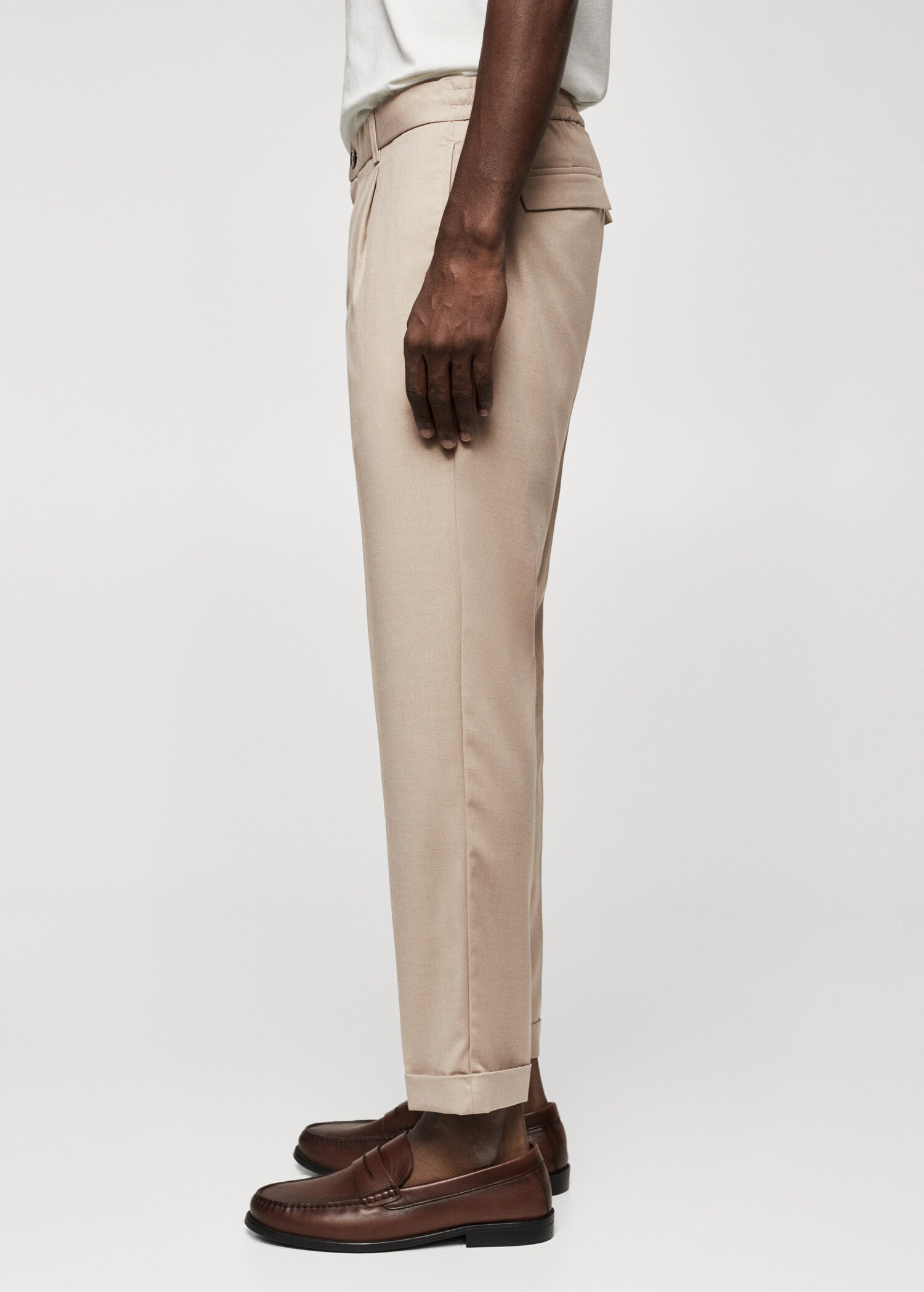 Pleated slim-fit pants - Details of the article 6