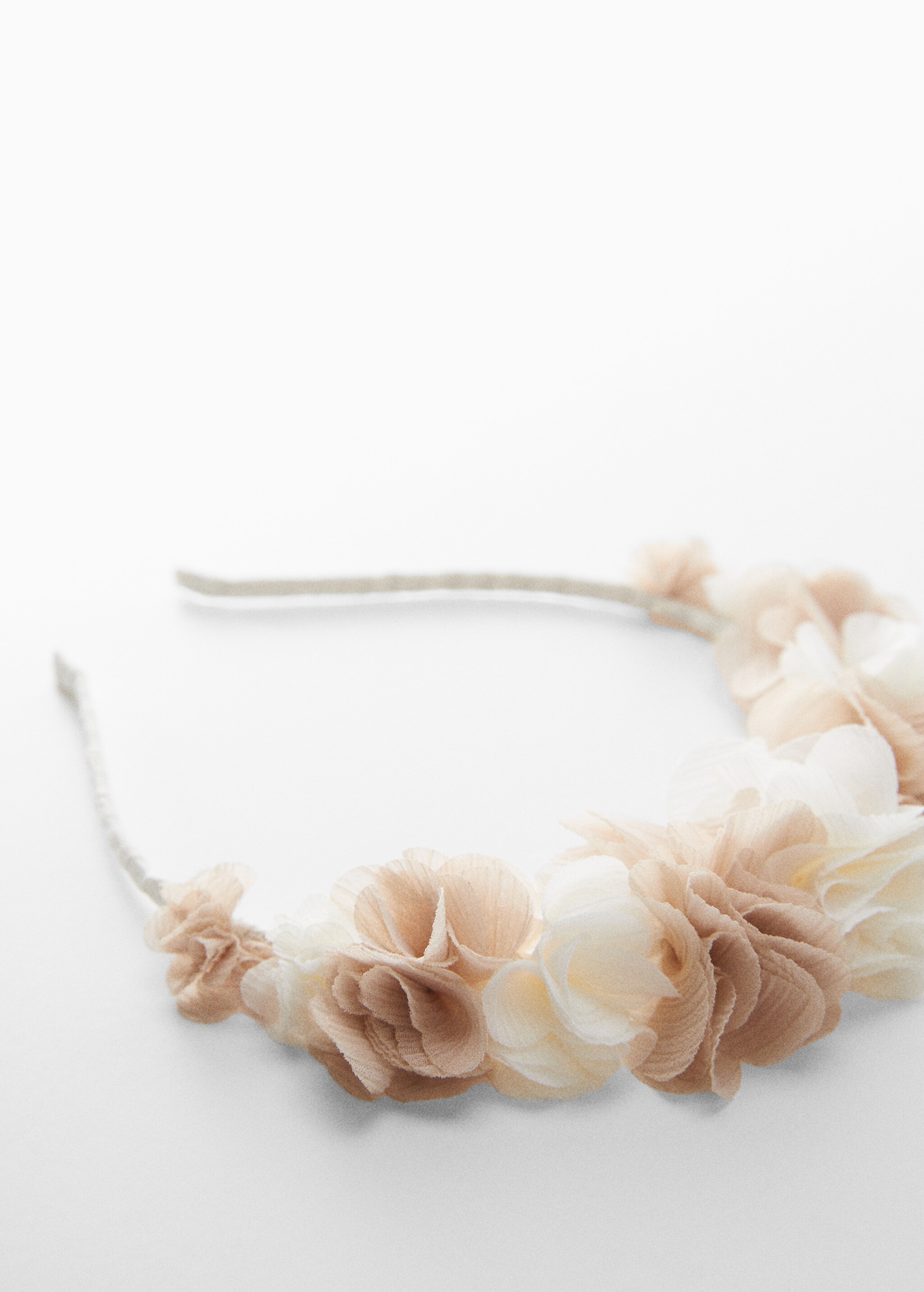 Headband with embossed flowers - Medium plane