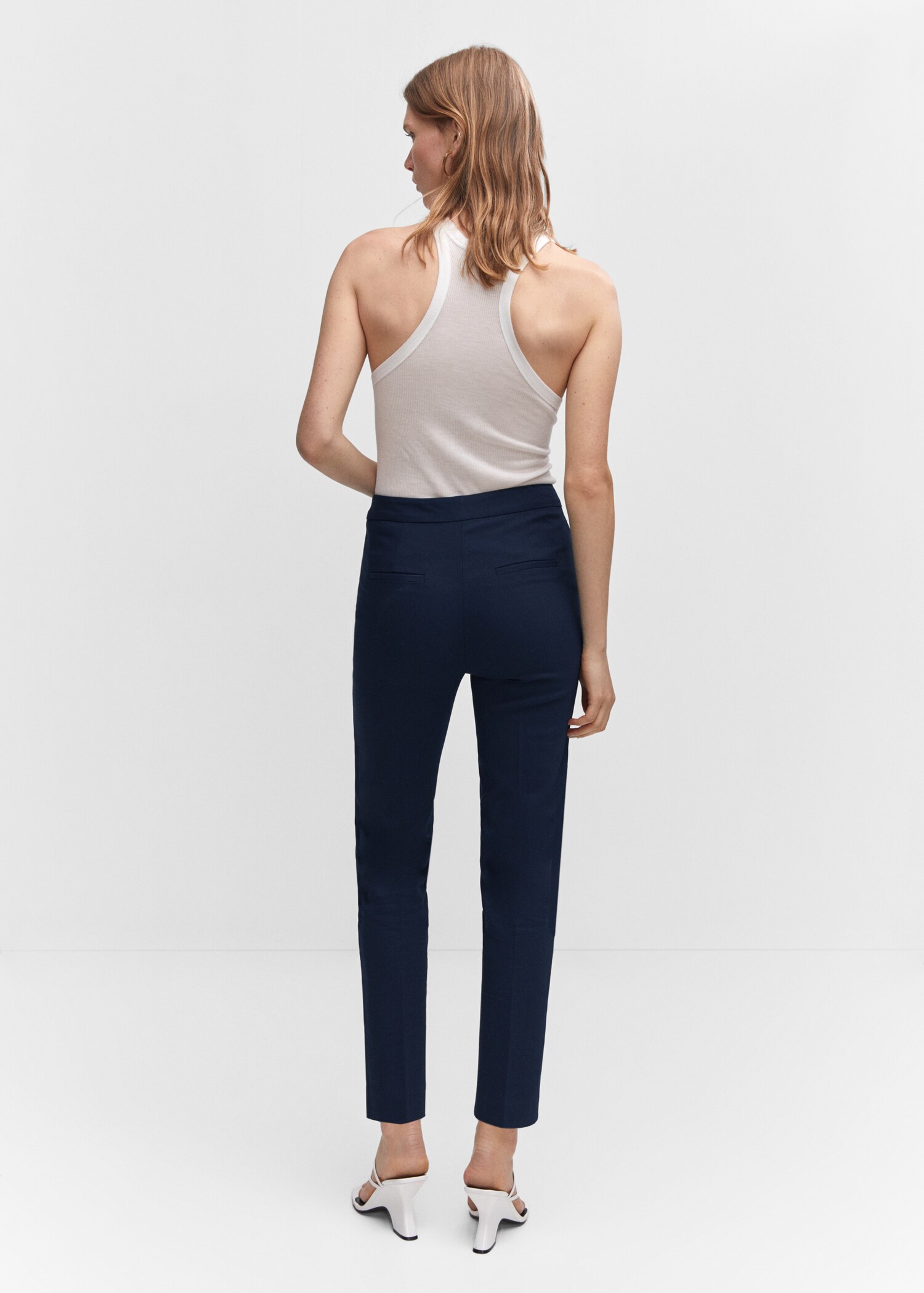 Pantalon crop boutonné - Verso de l’article