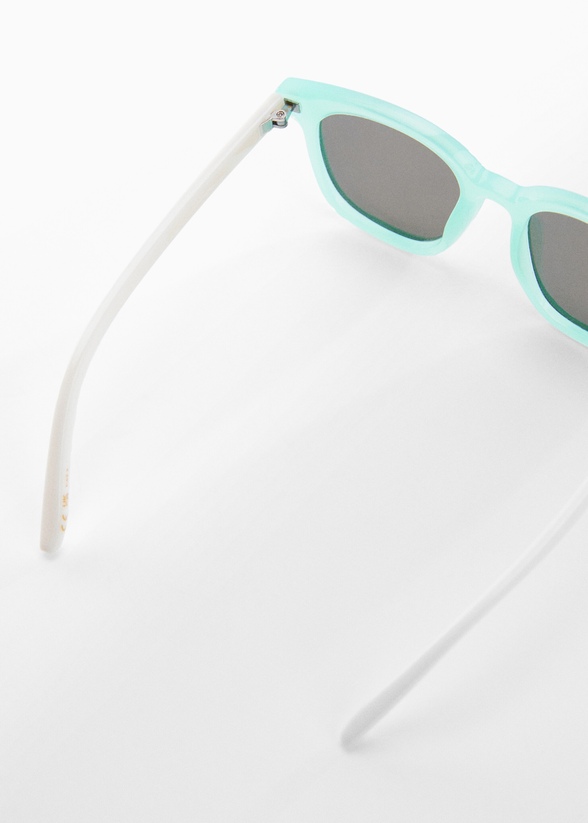 Resin frame sunglasses - Details of the article 1, Aqua Green. Ref: 47015131-00.