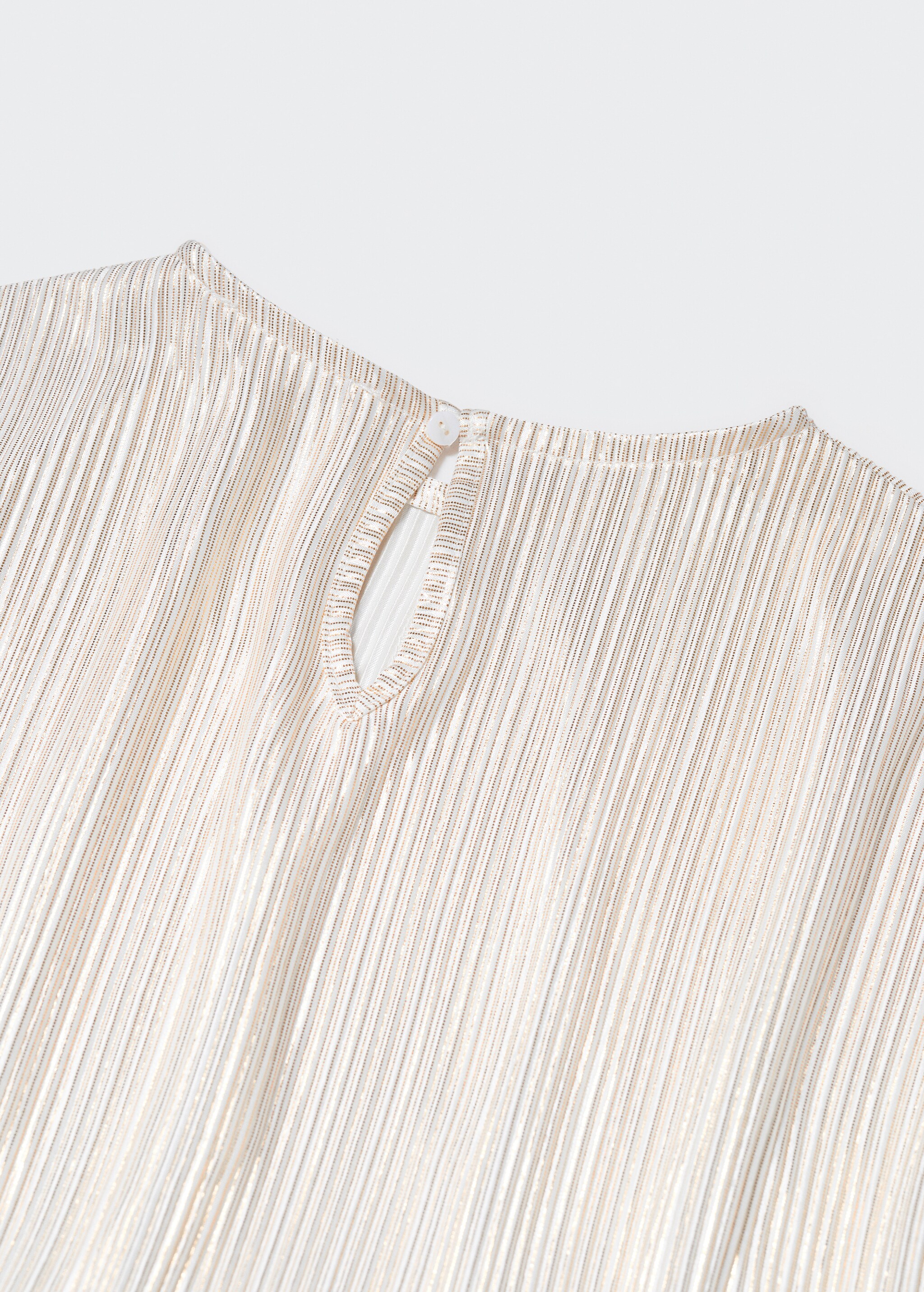 Pleated T-shirt - Details of the article 8