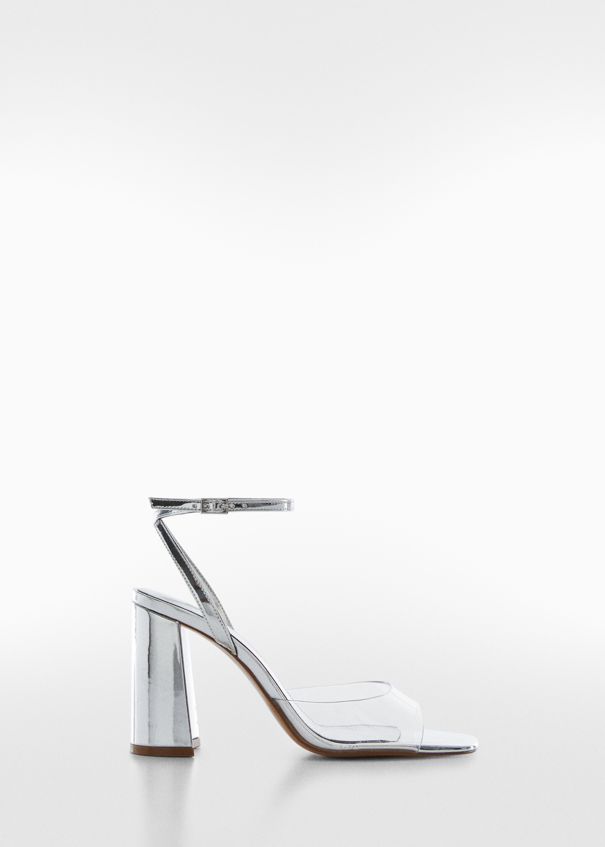 Metallic sandals with vinyl panel  - Article without model, Silver. Ref: 47015147-00.