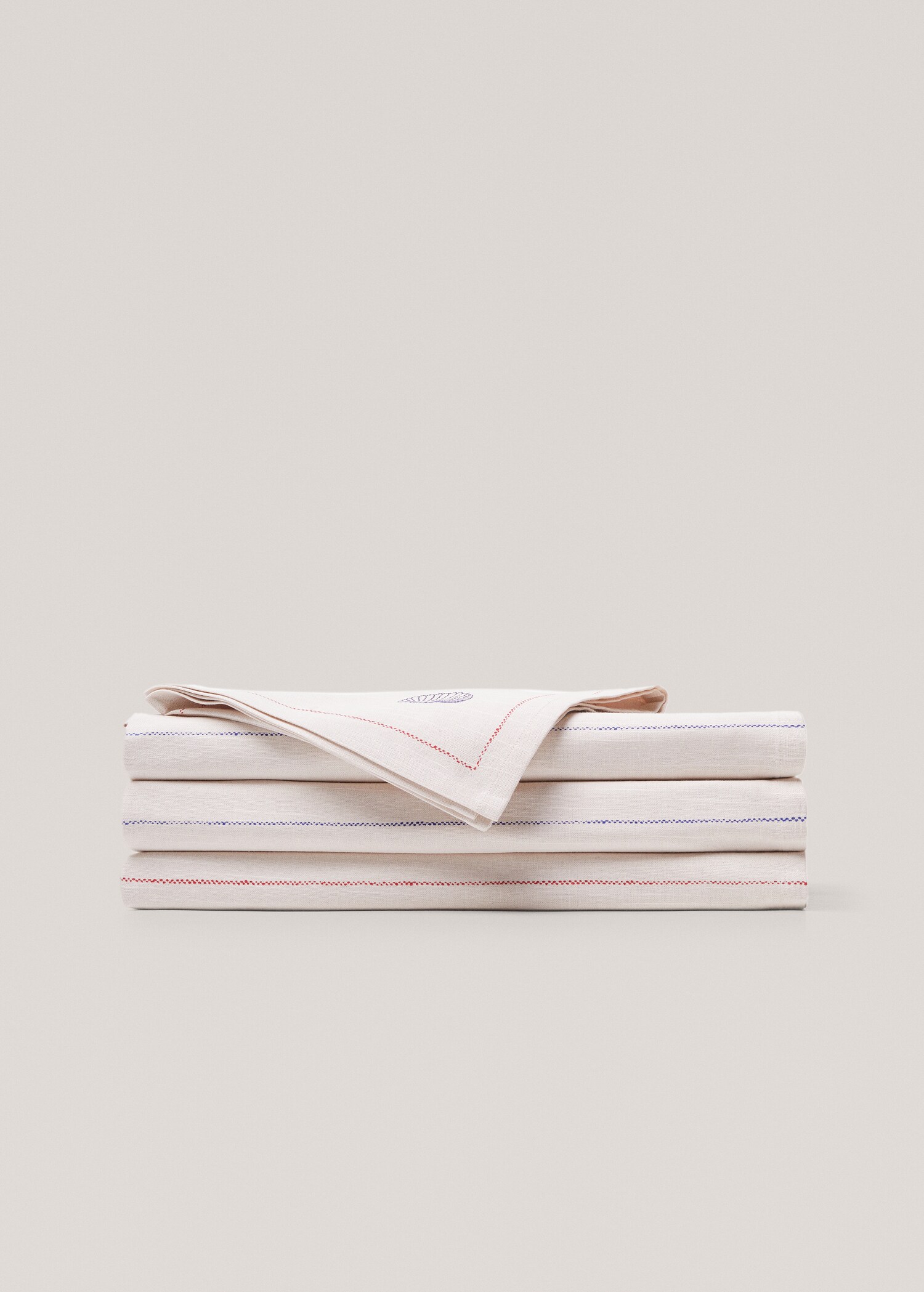 Pack of 2 embroidered trim napkins 45x45cm - Details of the article 3