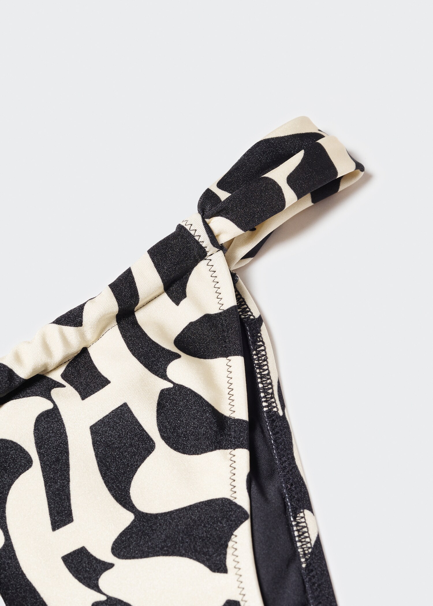 Gemusterte Bikini-Hose - Detail des Artikels 8