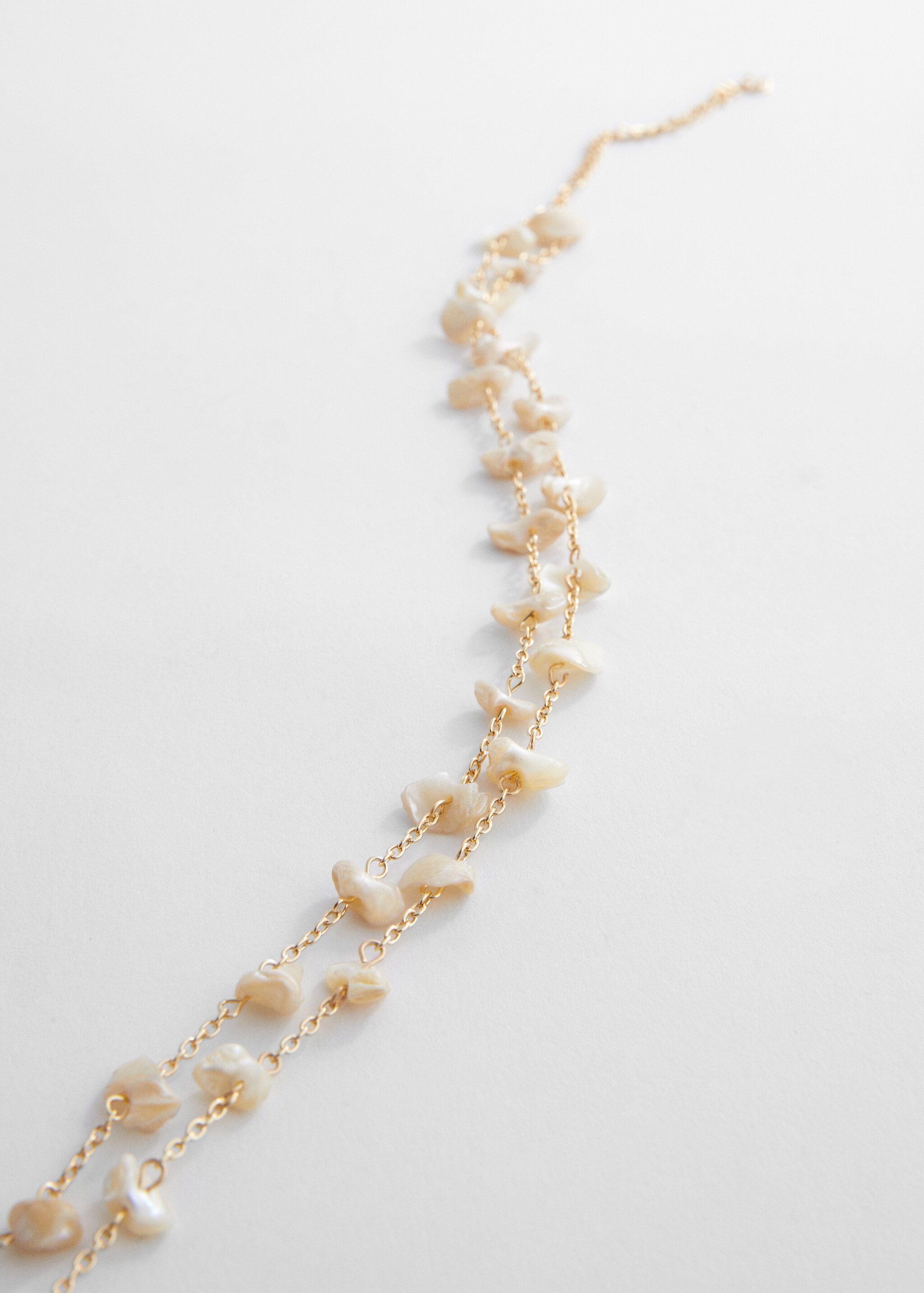 Mother-of-pearl beads necklace - Details of the article 1