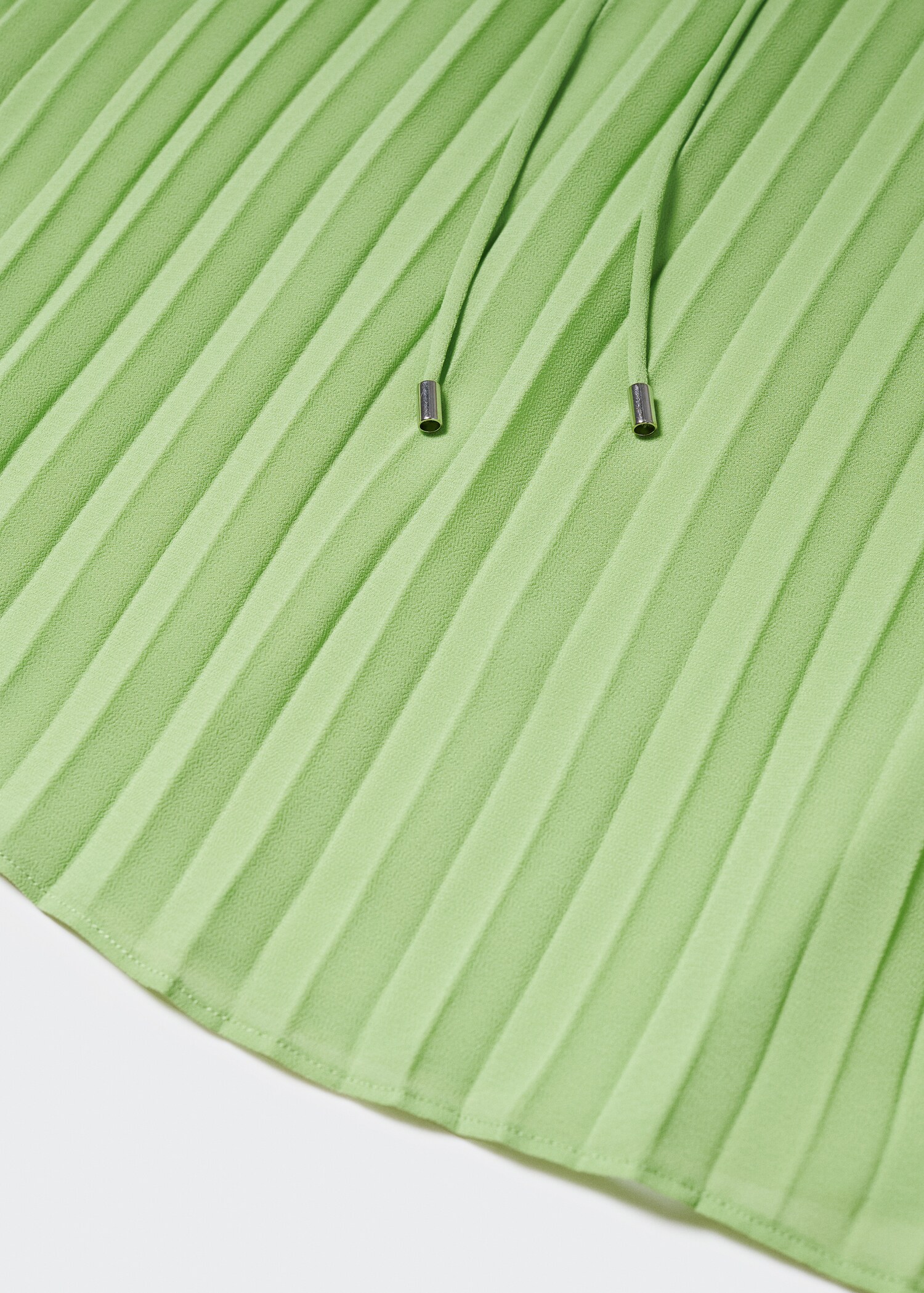 Pleated blouse with puffed sleeves - Details of the article 8