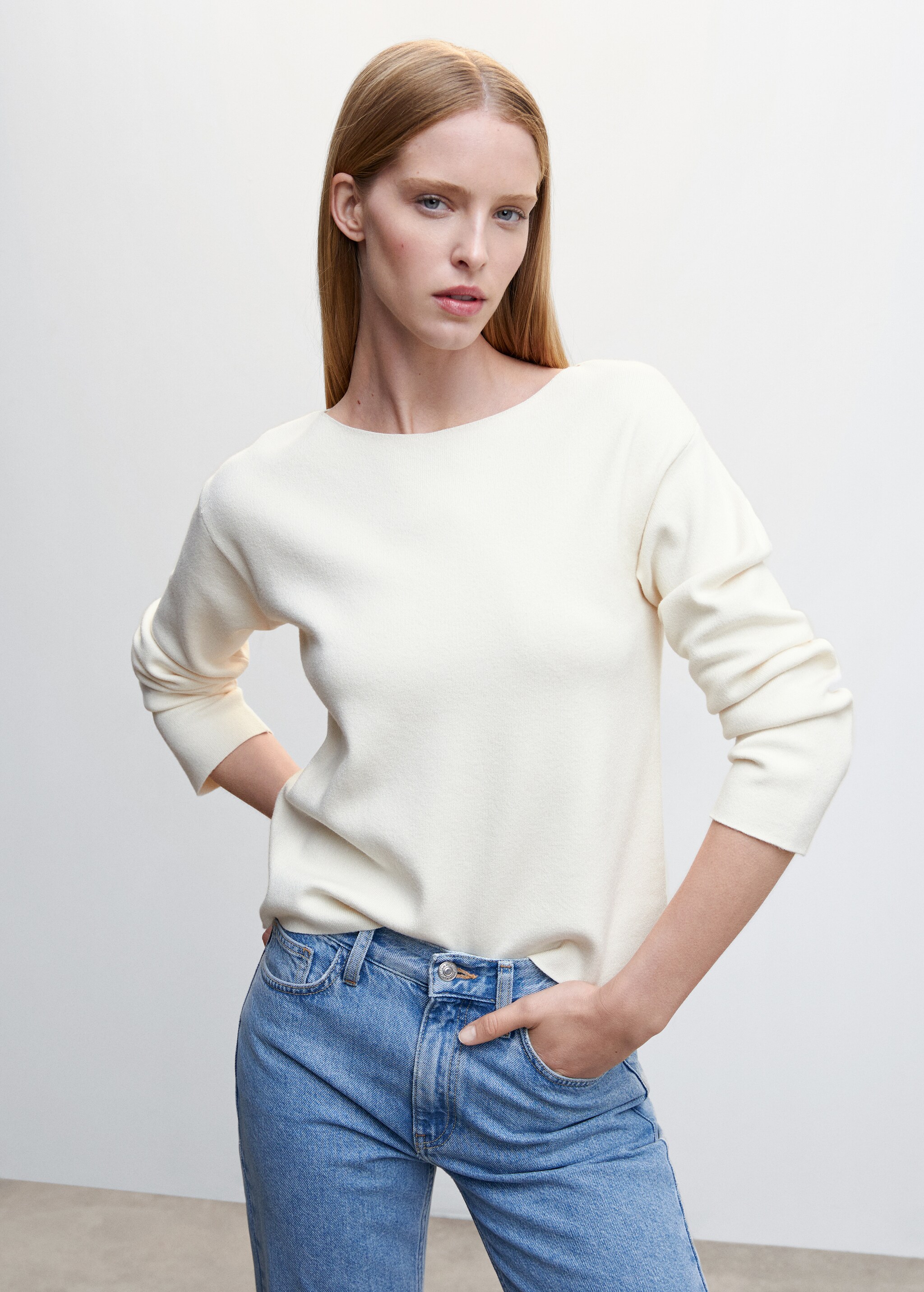 Fine-knit boat-neck sweater - Medium plane