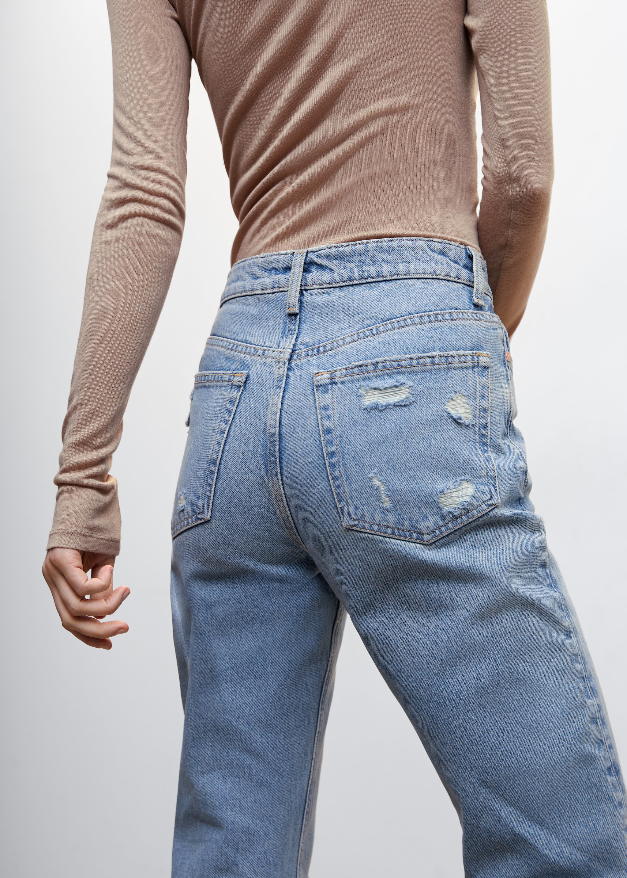 Ripped high-rise straight jeans - Details of the article 6