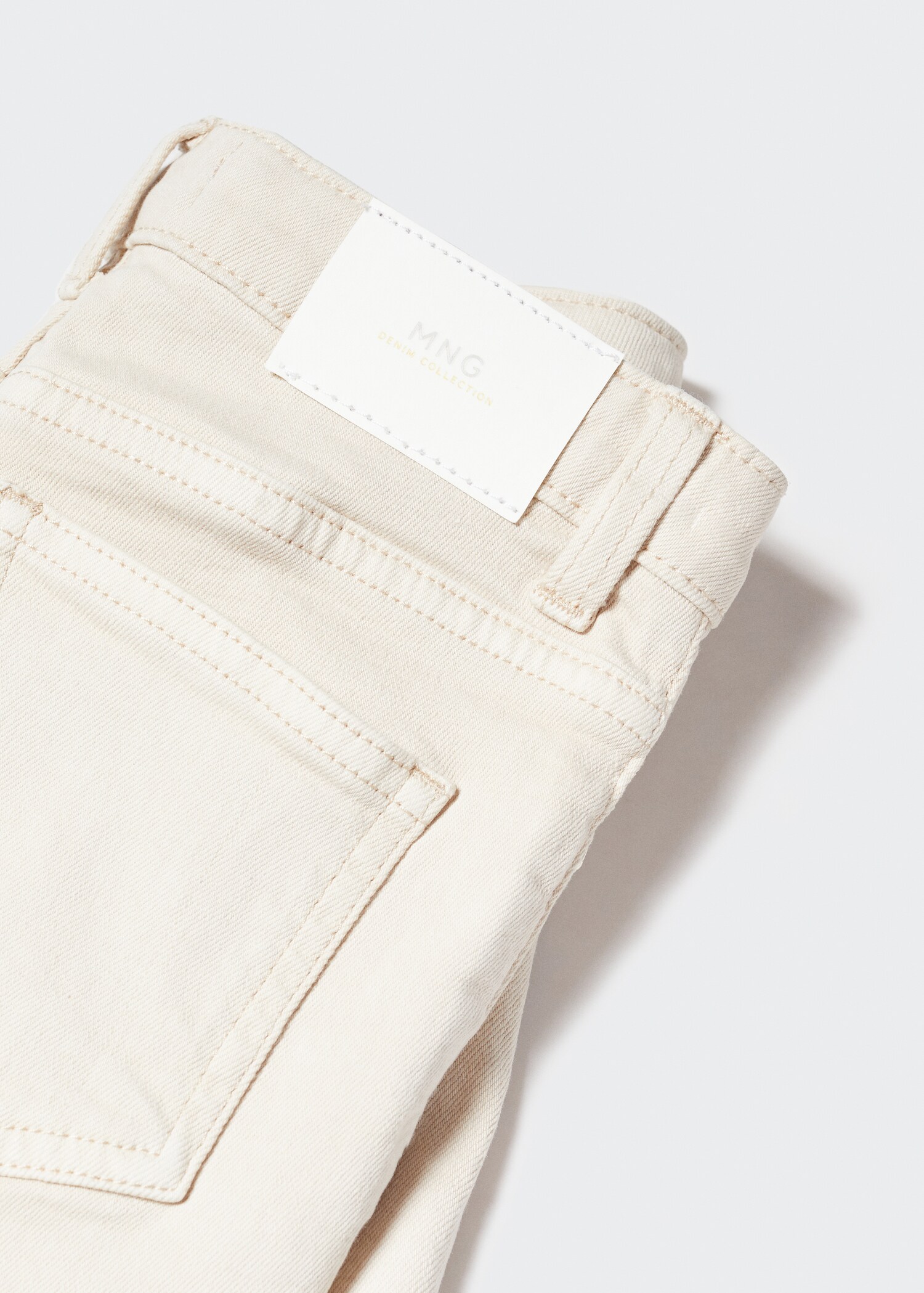 Gerafelde denim shorts - Detail van het artikel 8