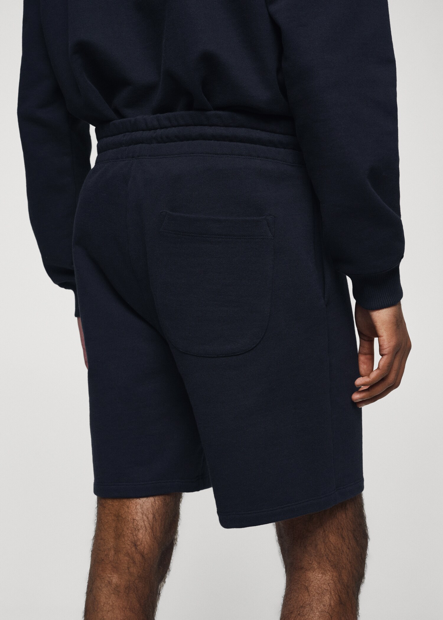 Cotton shorts with drawstring - Details of the article 2