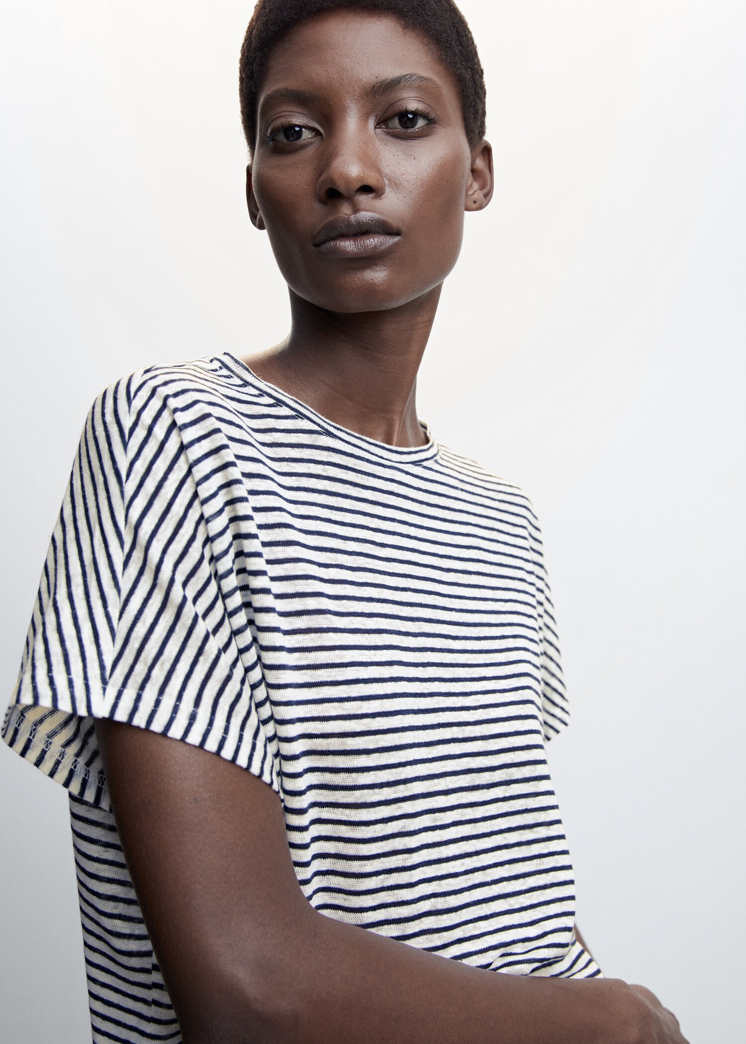 100% linen t-shirt - Details of the article 1
