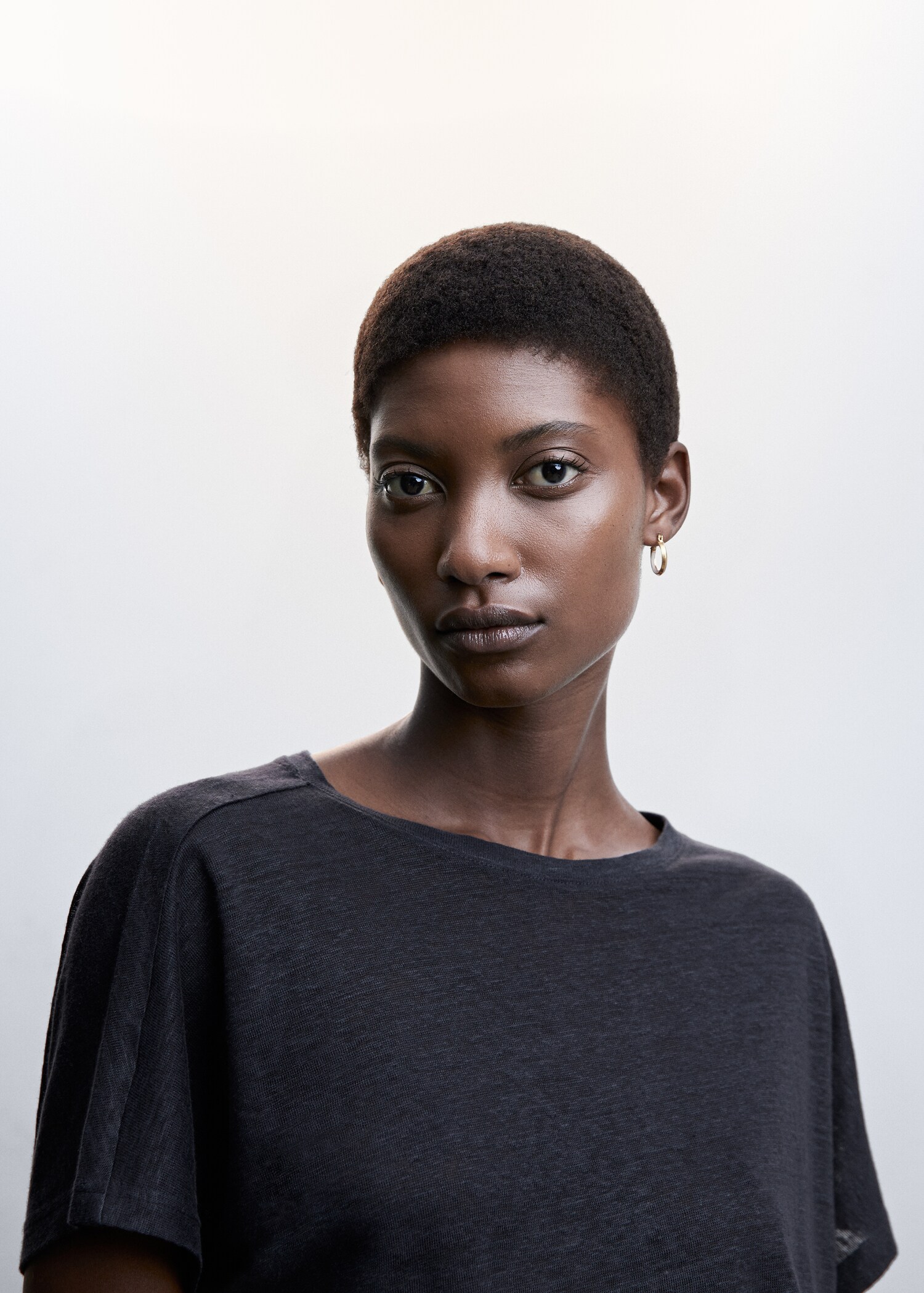 100% linen t-shirt - Details of the article 1