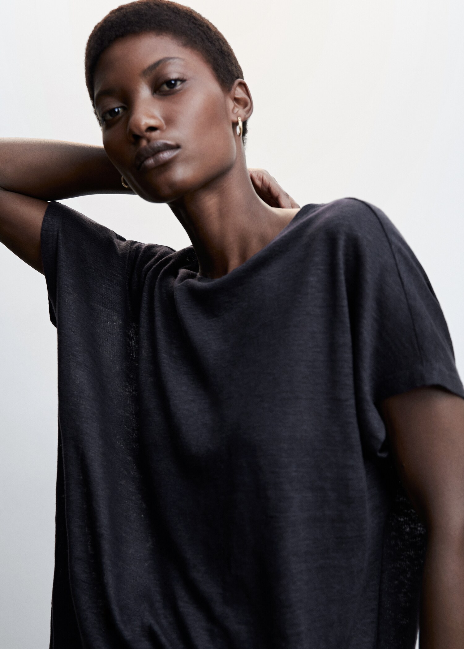 100% linen t-shirt - Details of the article 6