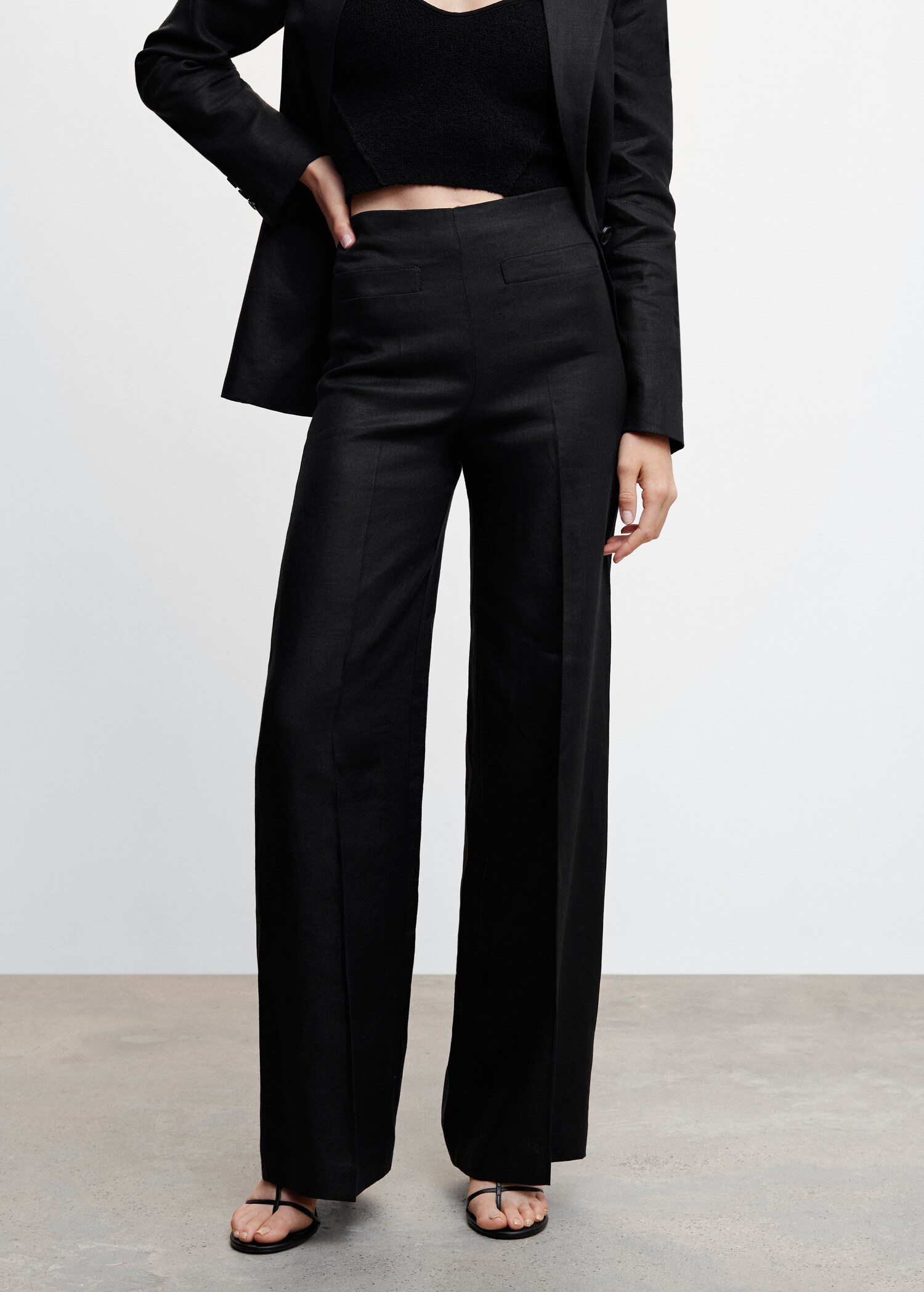 Pantalón traje lino - Plano medio