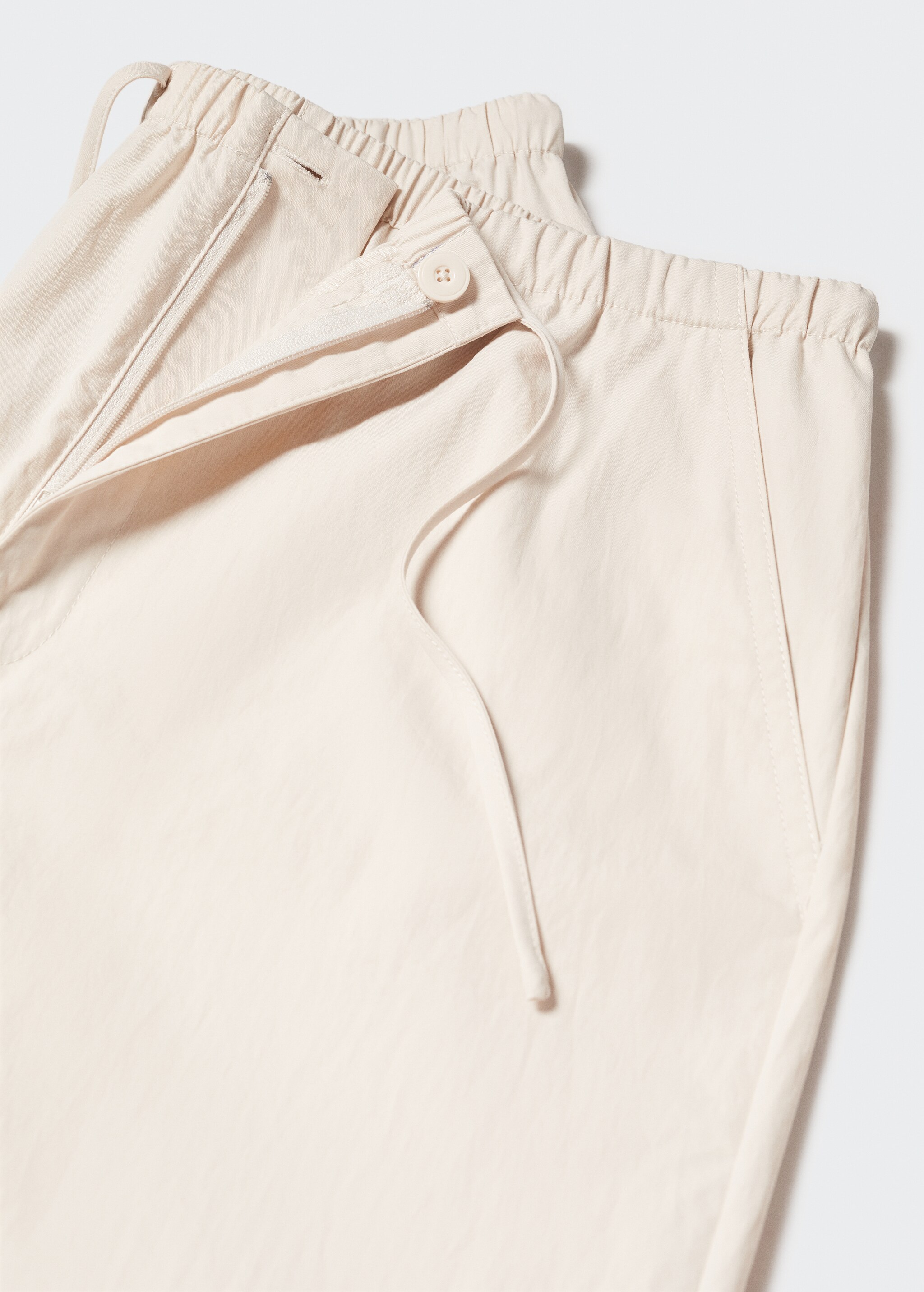 Parachute trousers - Details of the article 8