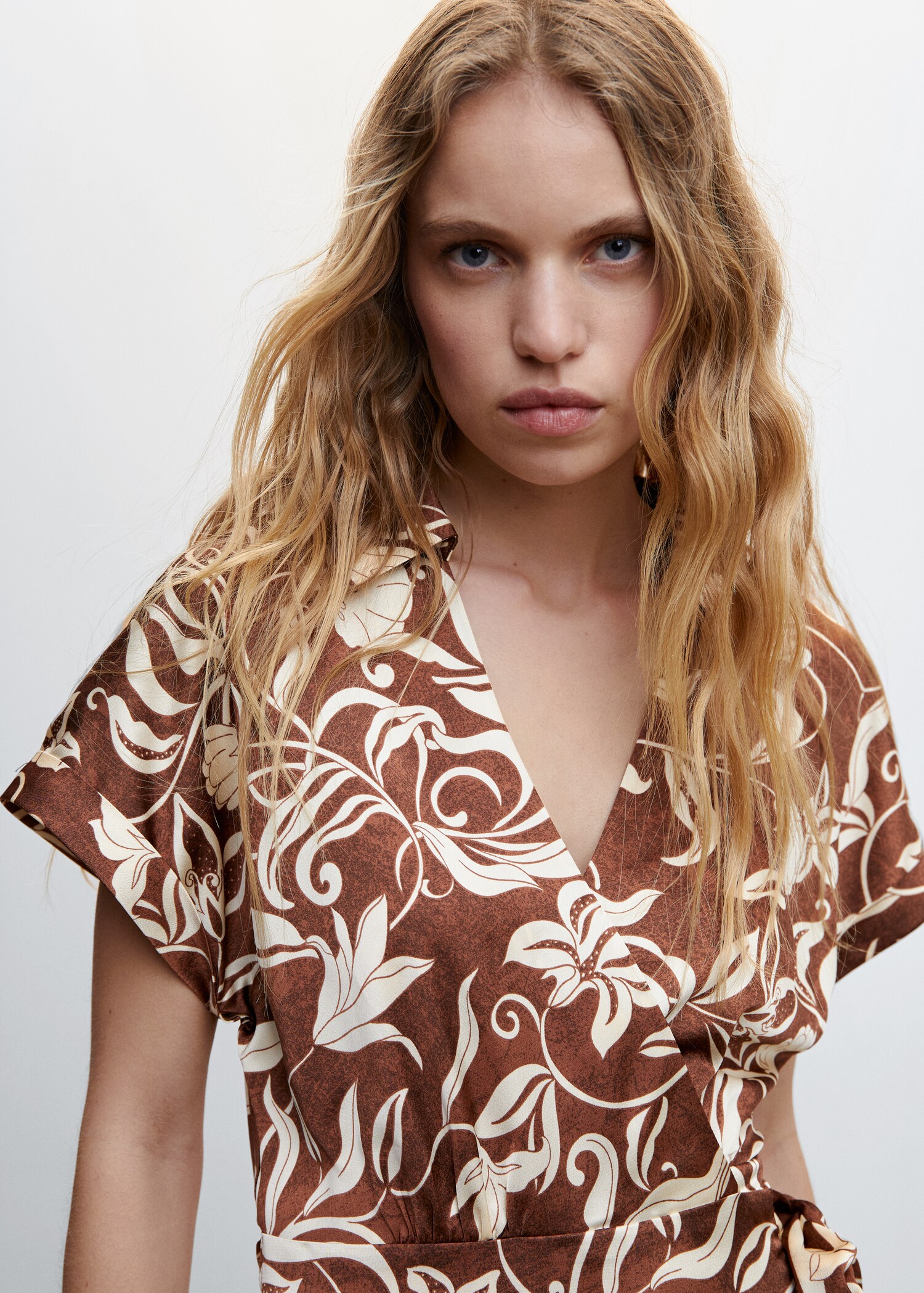 Print wrap dress - Details of the article 1