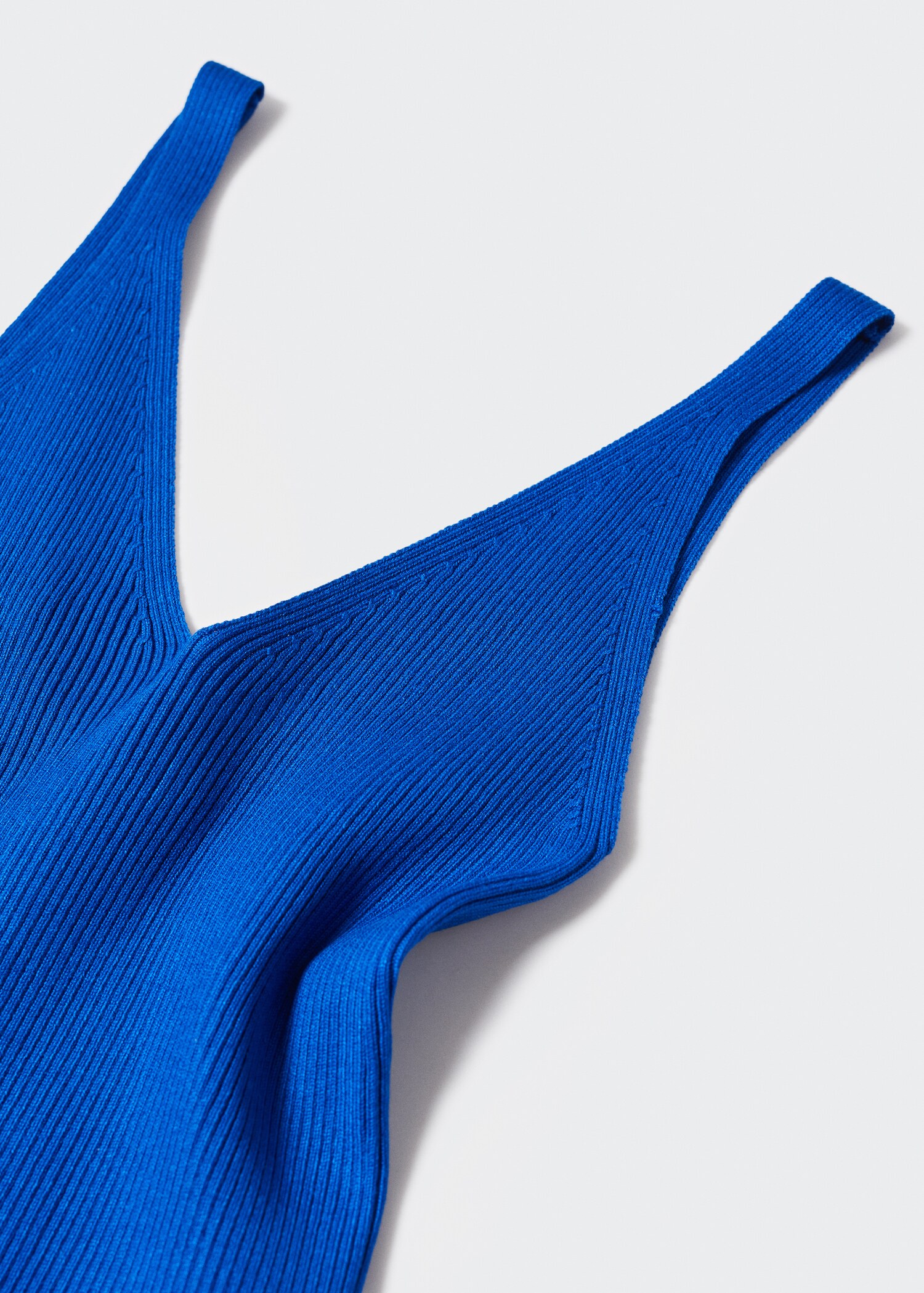 V-neck knitted top - Details of the article 8