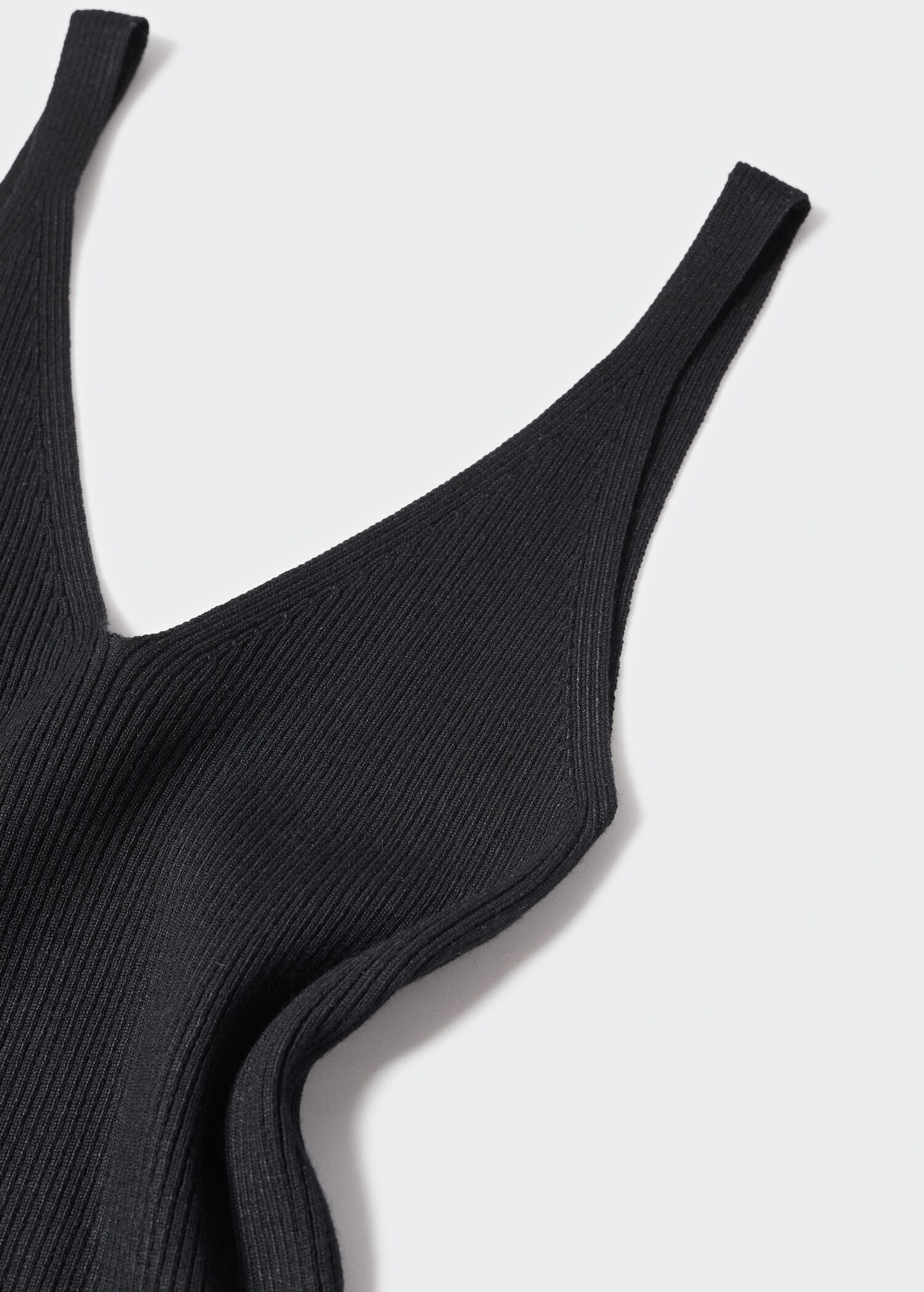V-neck knitted top - Details of the article 8