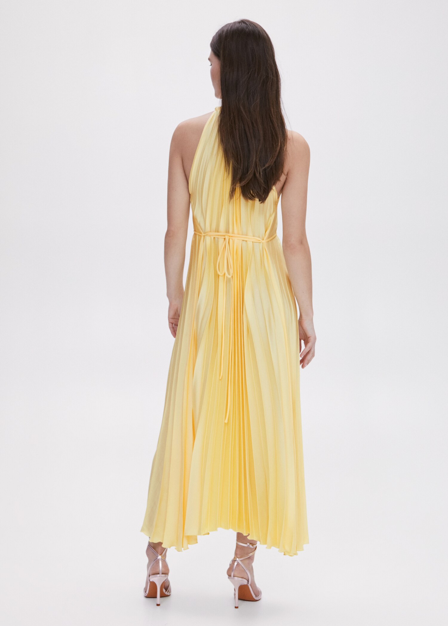 Vestido plisado cuello halter - Reverso del artículo