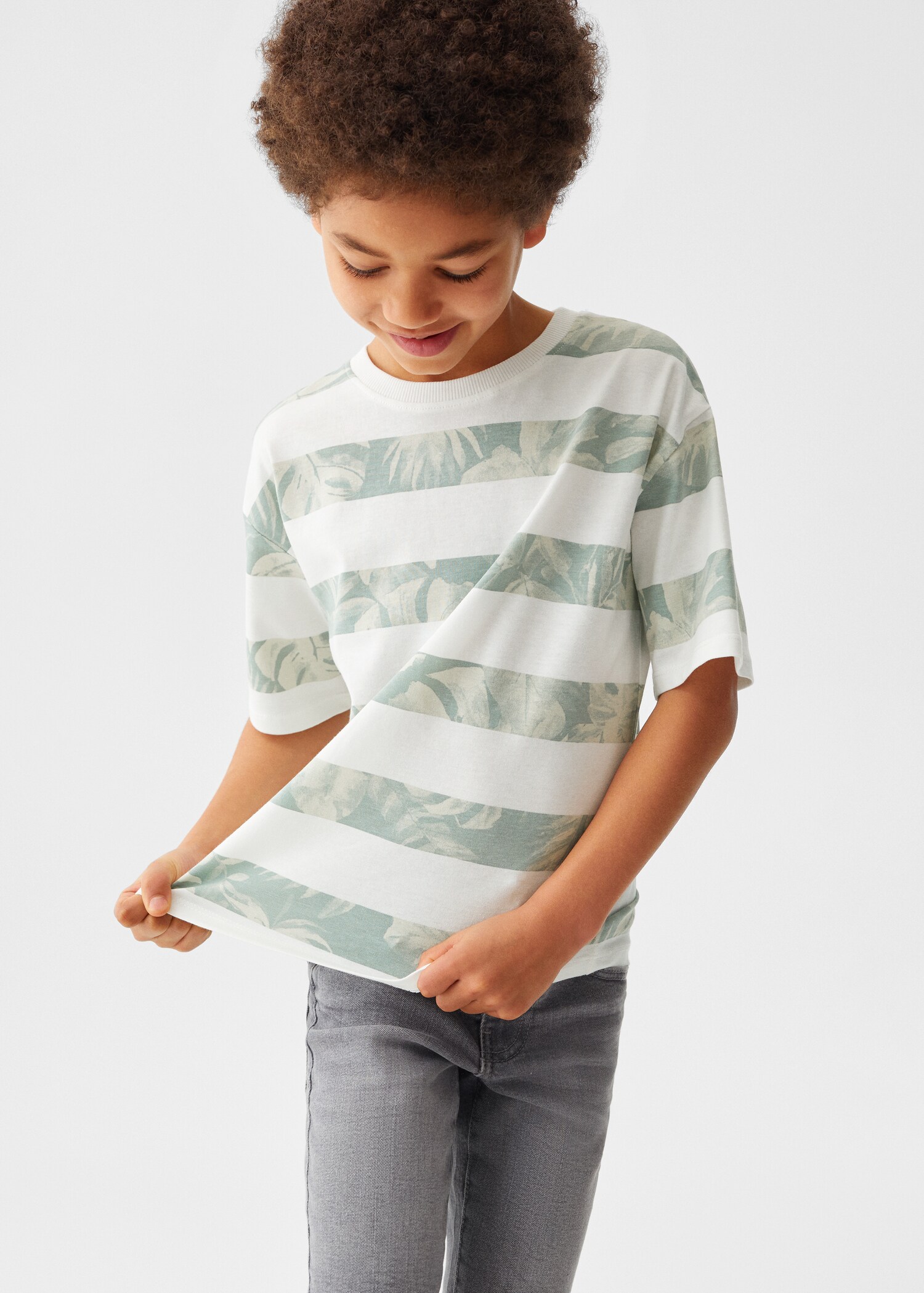 Printed striped T-shirt - Details of the article 2