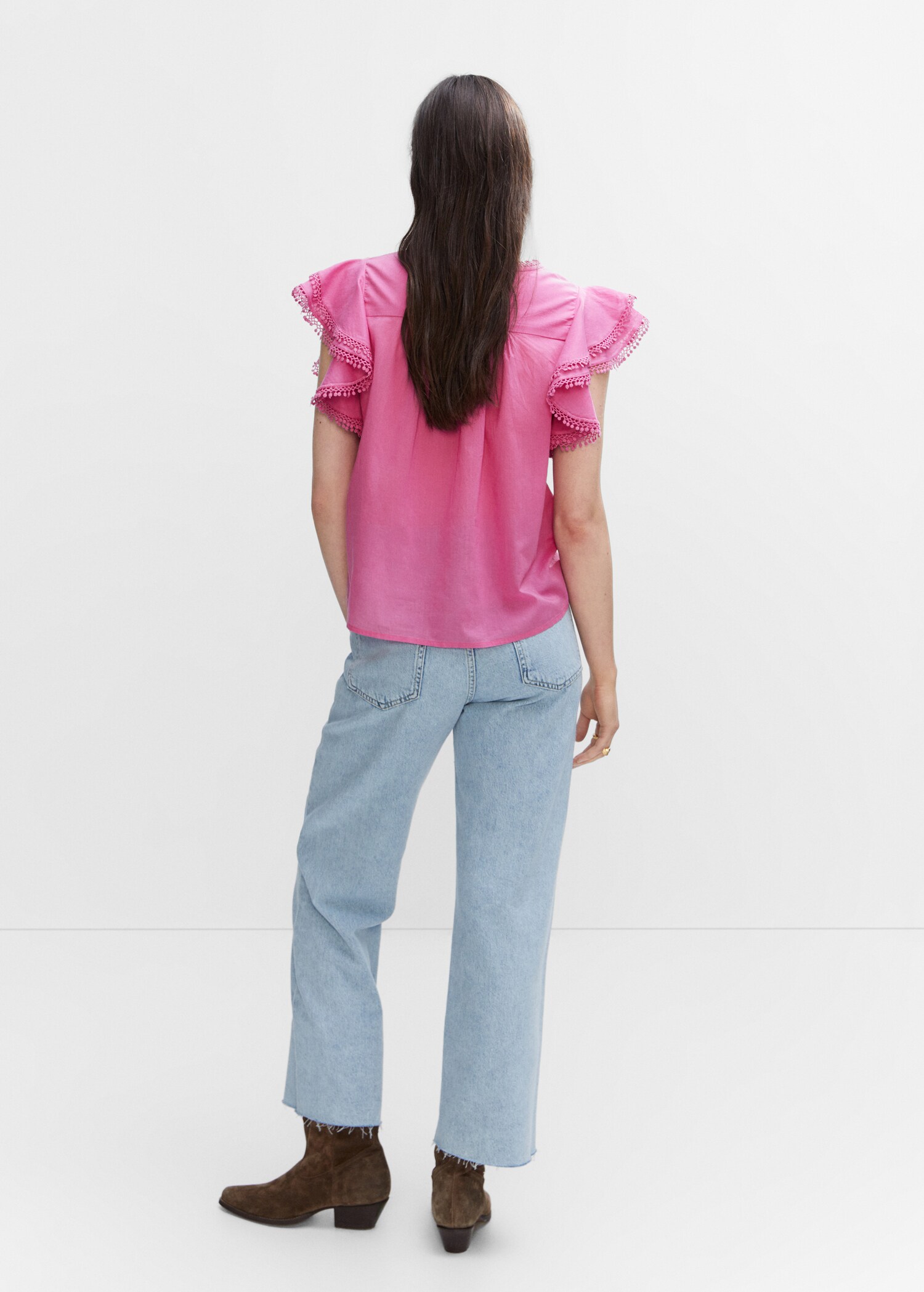 Blusa volantes bordados - Reverso del artículo