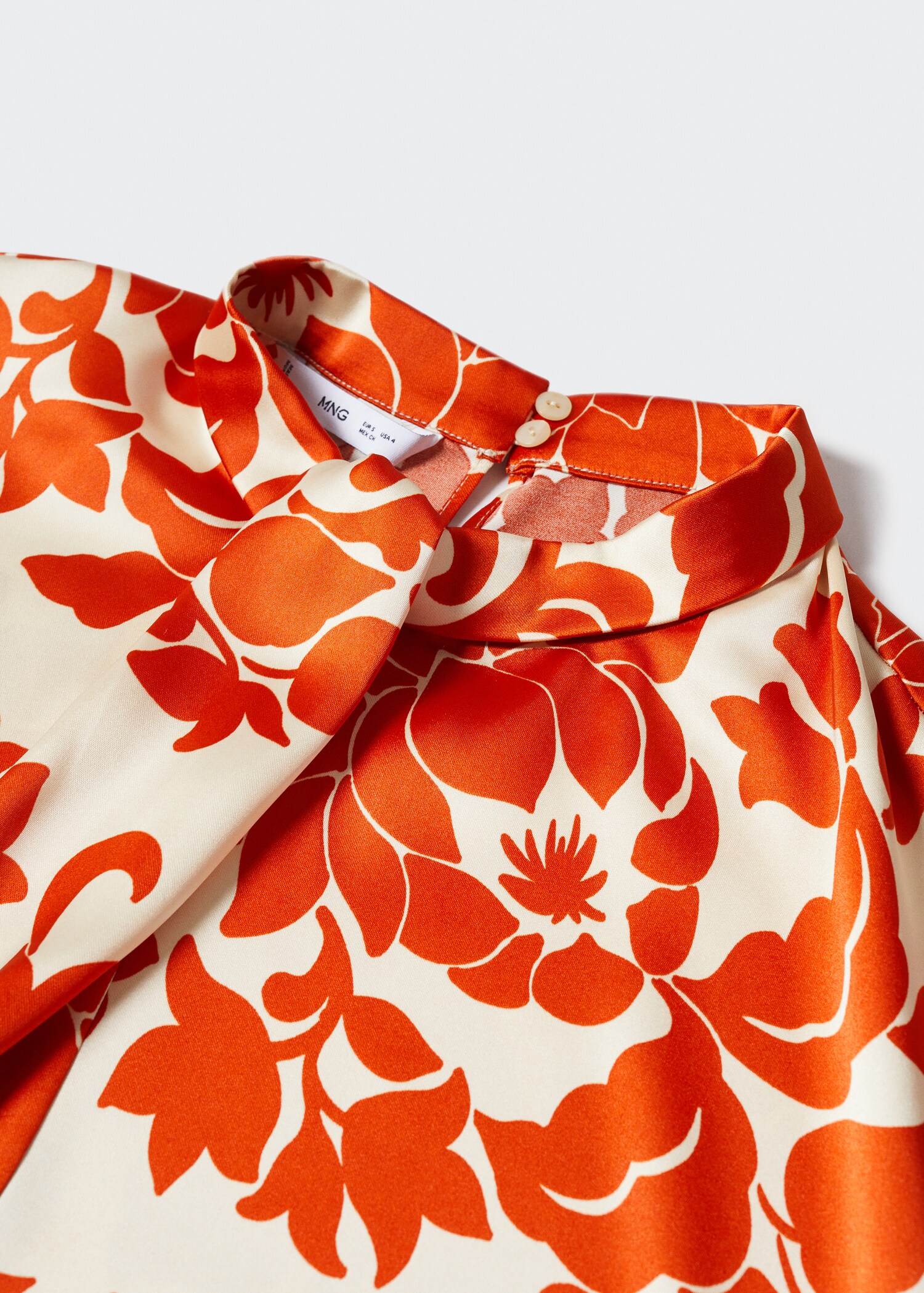 Blusa satinada floral - Detalle del artículo 8