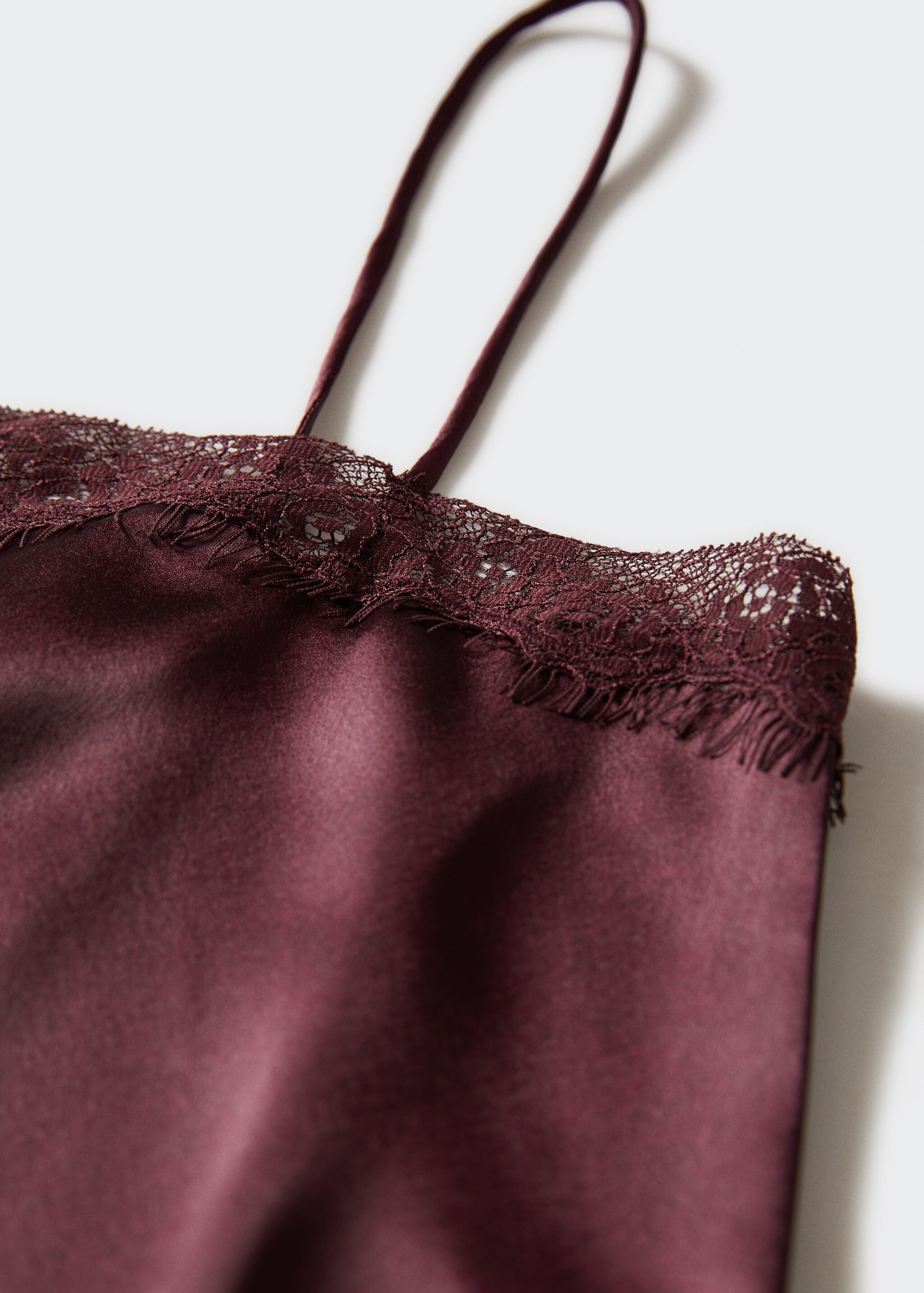 Satin lace nightgown - Details of the article 8