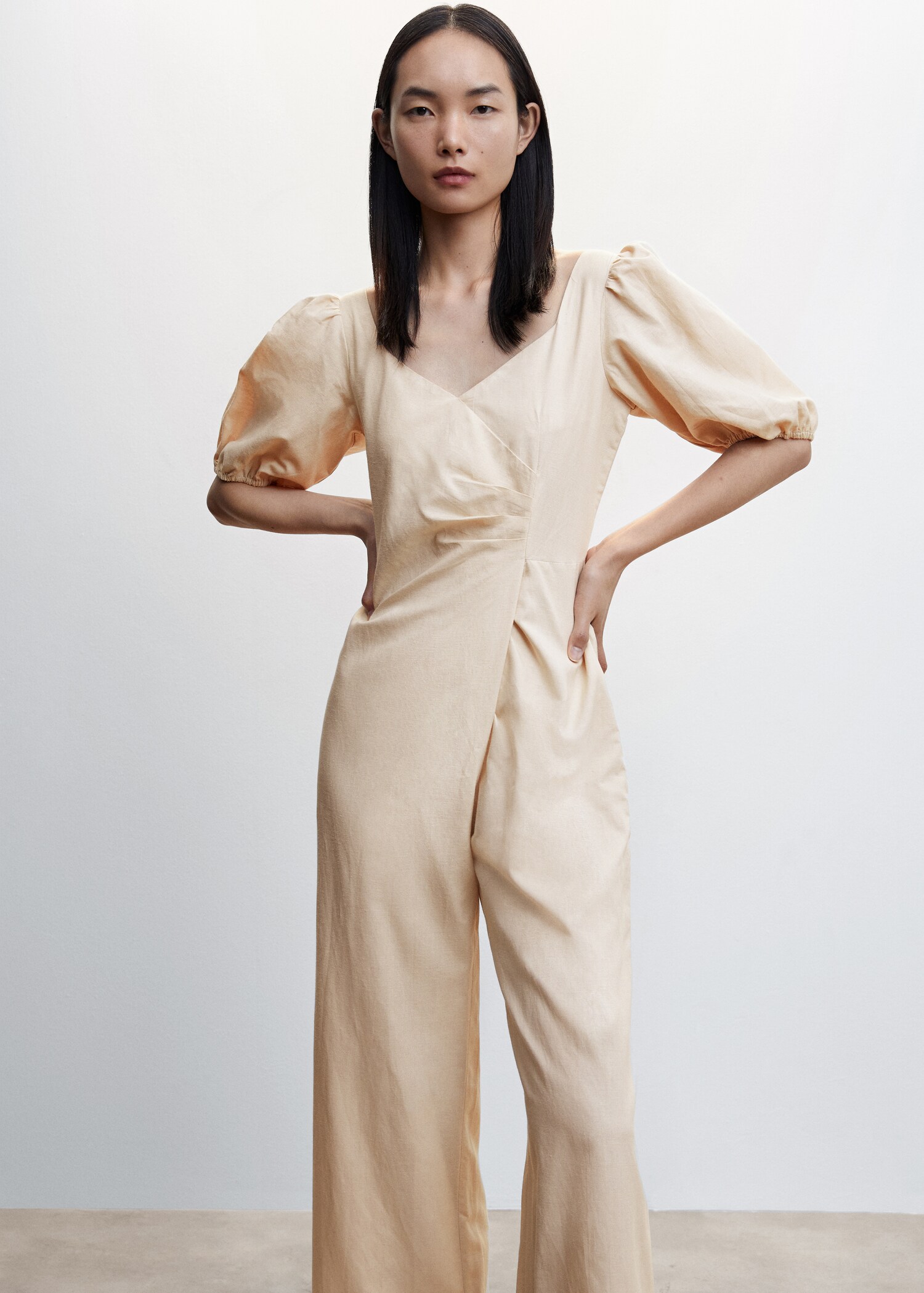 Jumpsuit with puffed sleeves - Medium plane