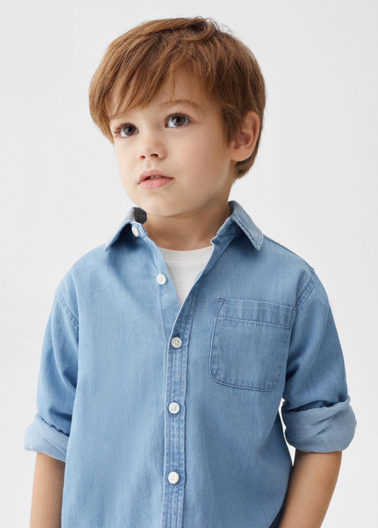 Regular-fit denim shirt with pocket - Details of the article 1