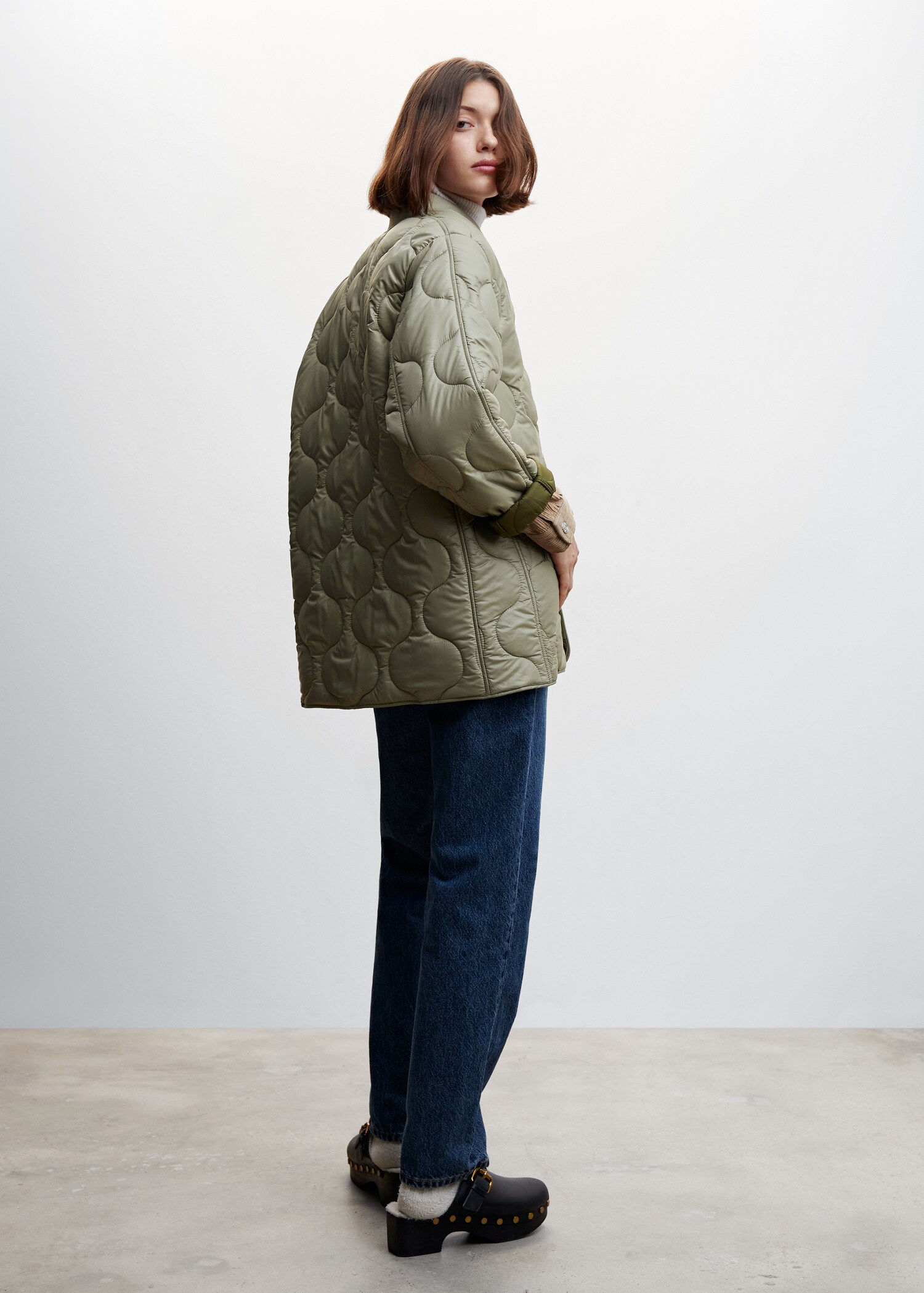 Anorak acolchado light - Reverso del artículo
