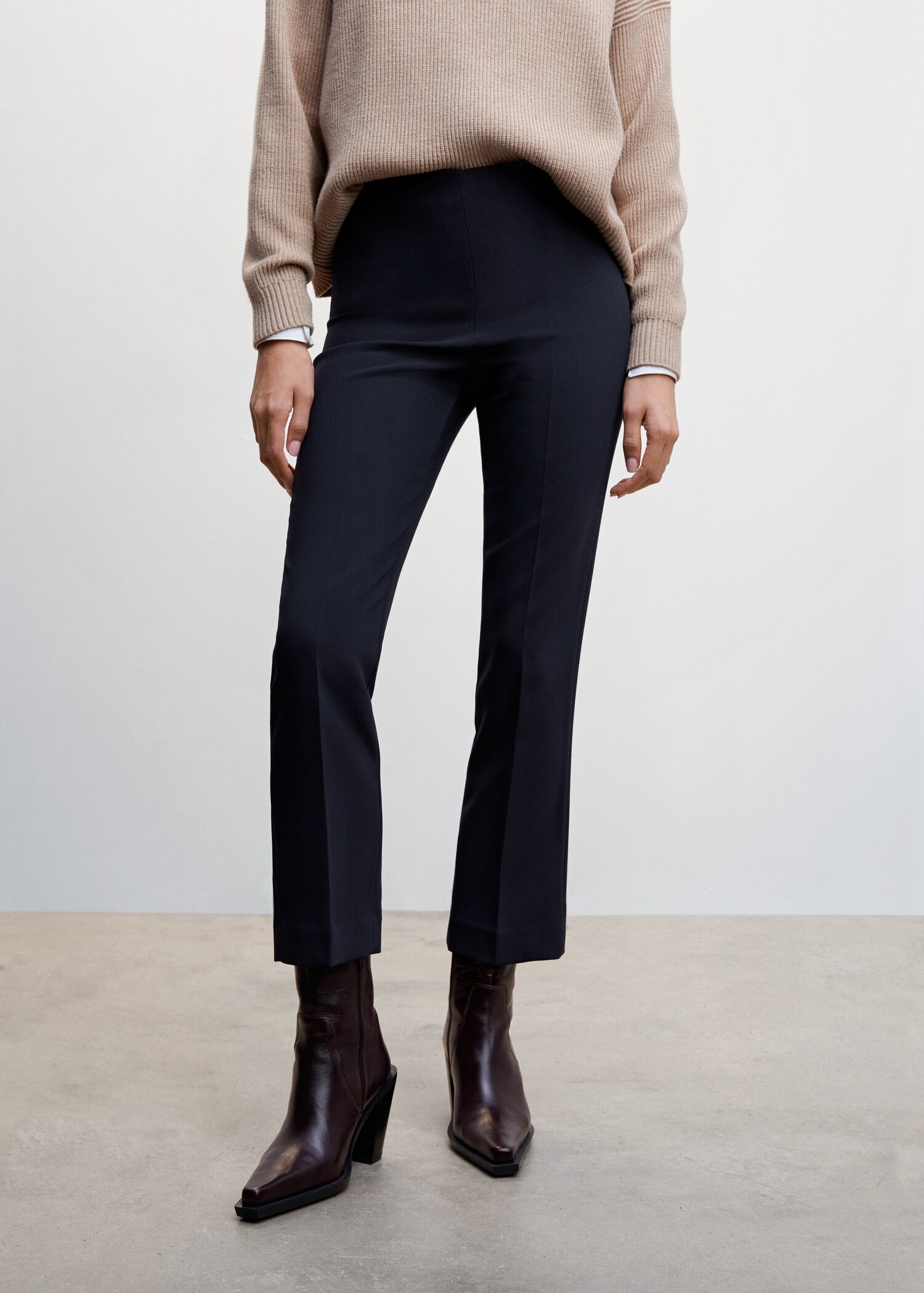 Straight-cut crop trousers - Medium plane