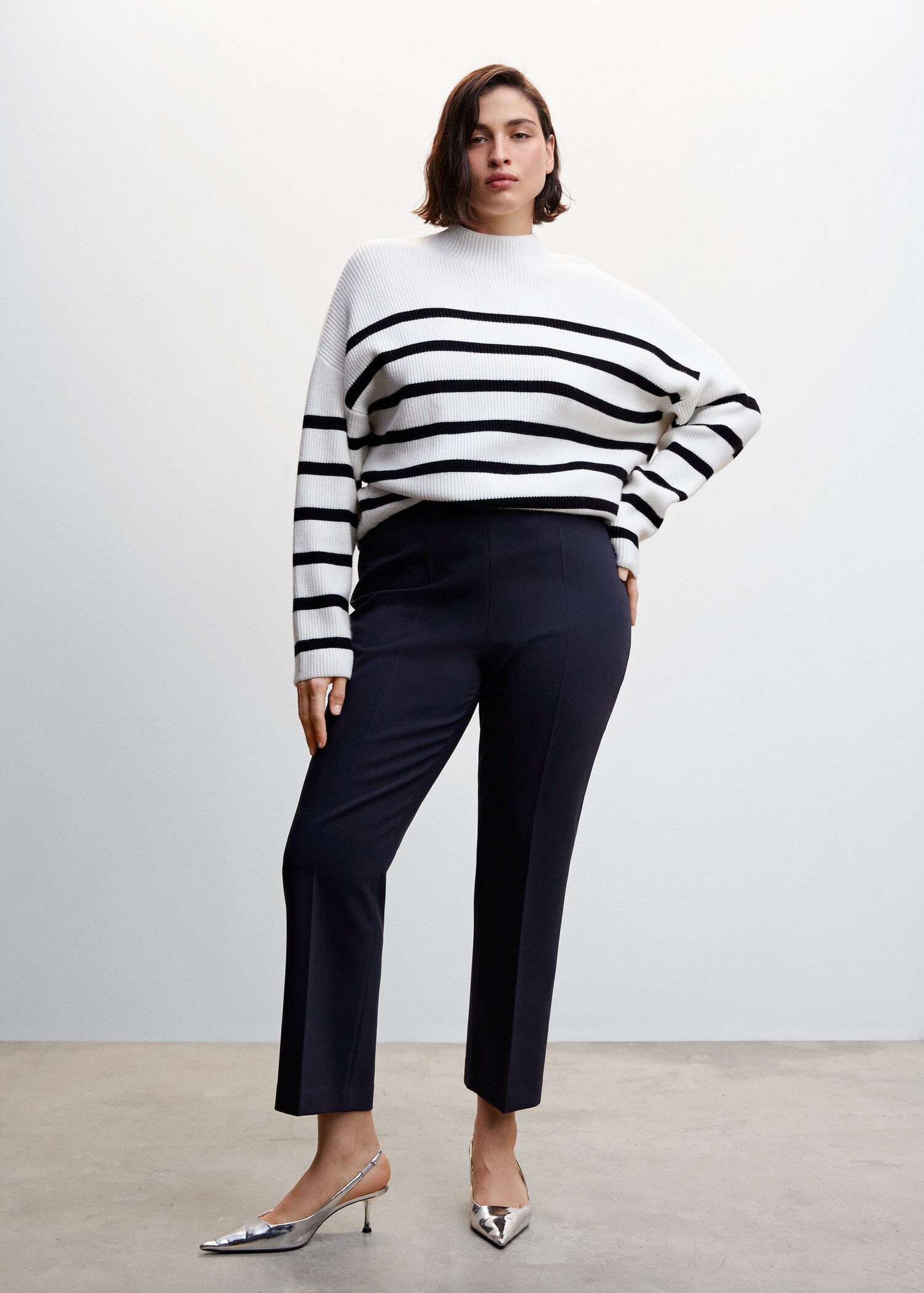 Pantalons rectes crop - Detall de l'article 3