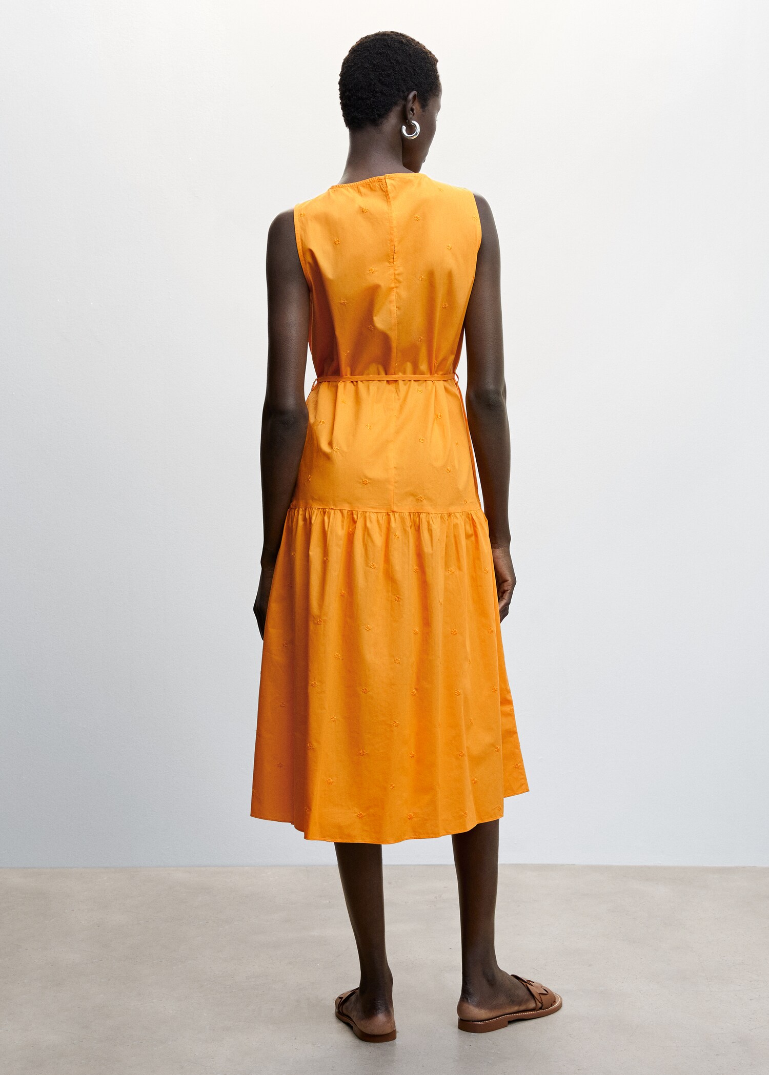 Floral embroidery dress - Reverse of the article