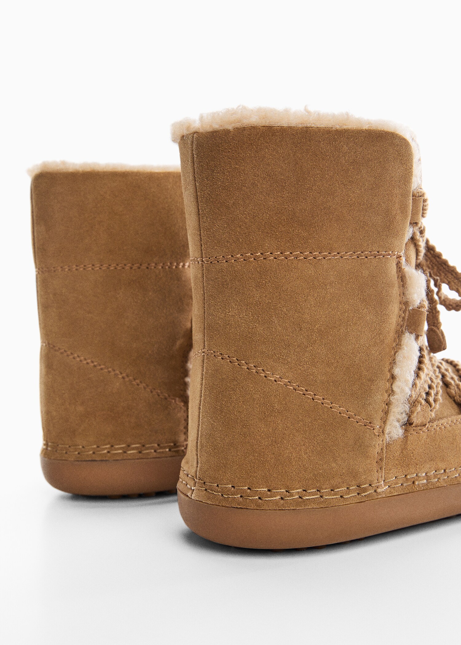 Bottes cuir imitation mouton retourné lacets - Détail de l'article 1
