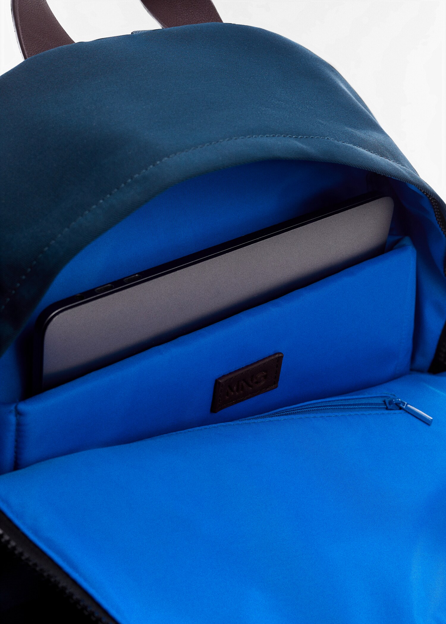 Basic nylon backpack - Details of the article 2