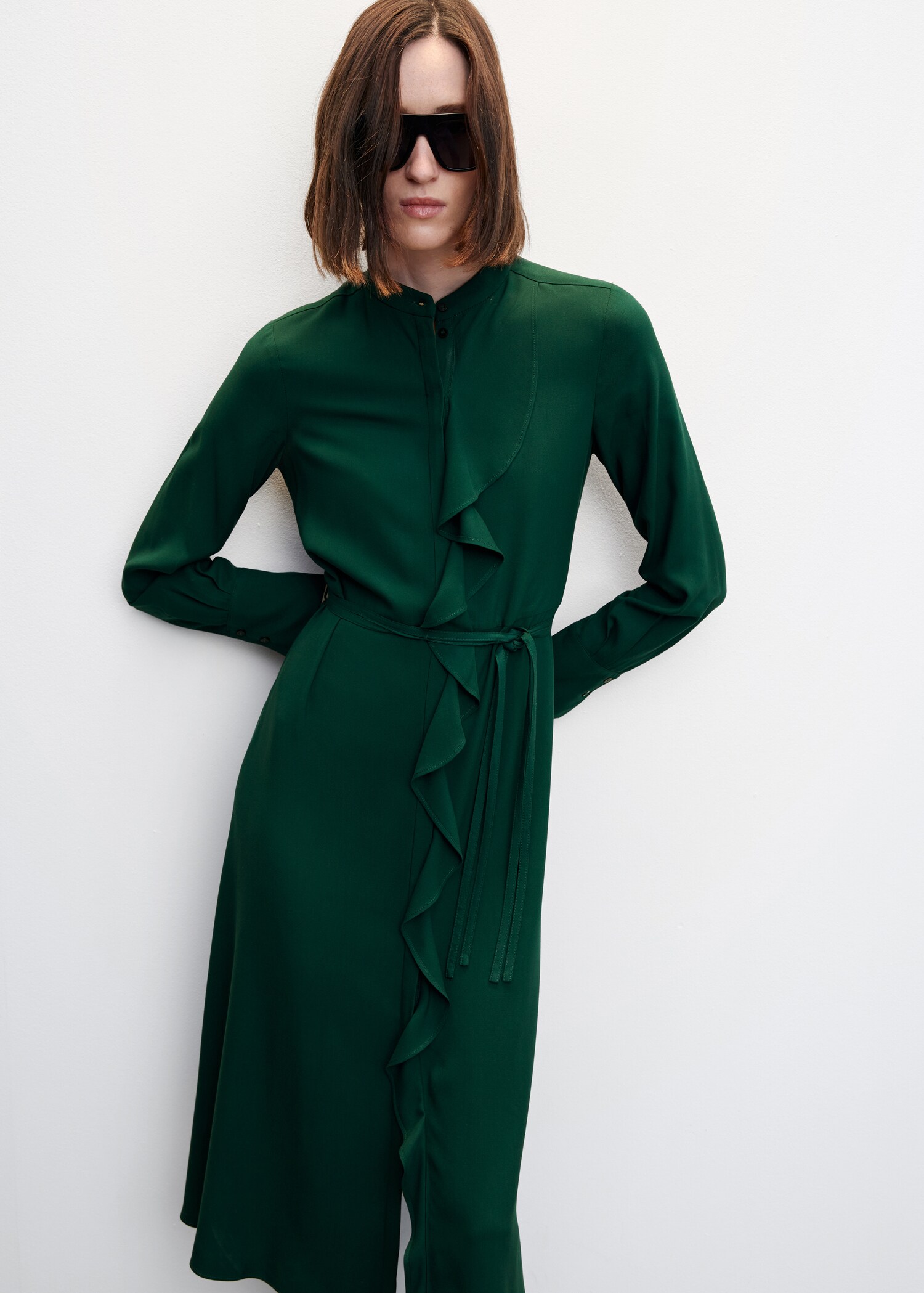 Ruffled shirt dress - Details of the article 2
