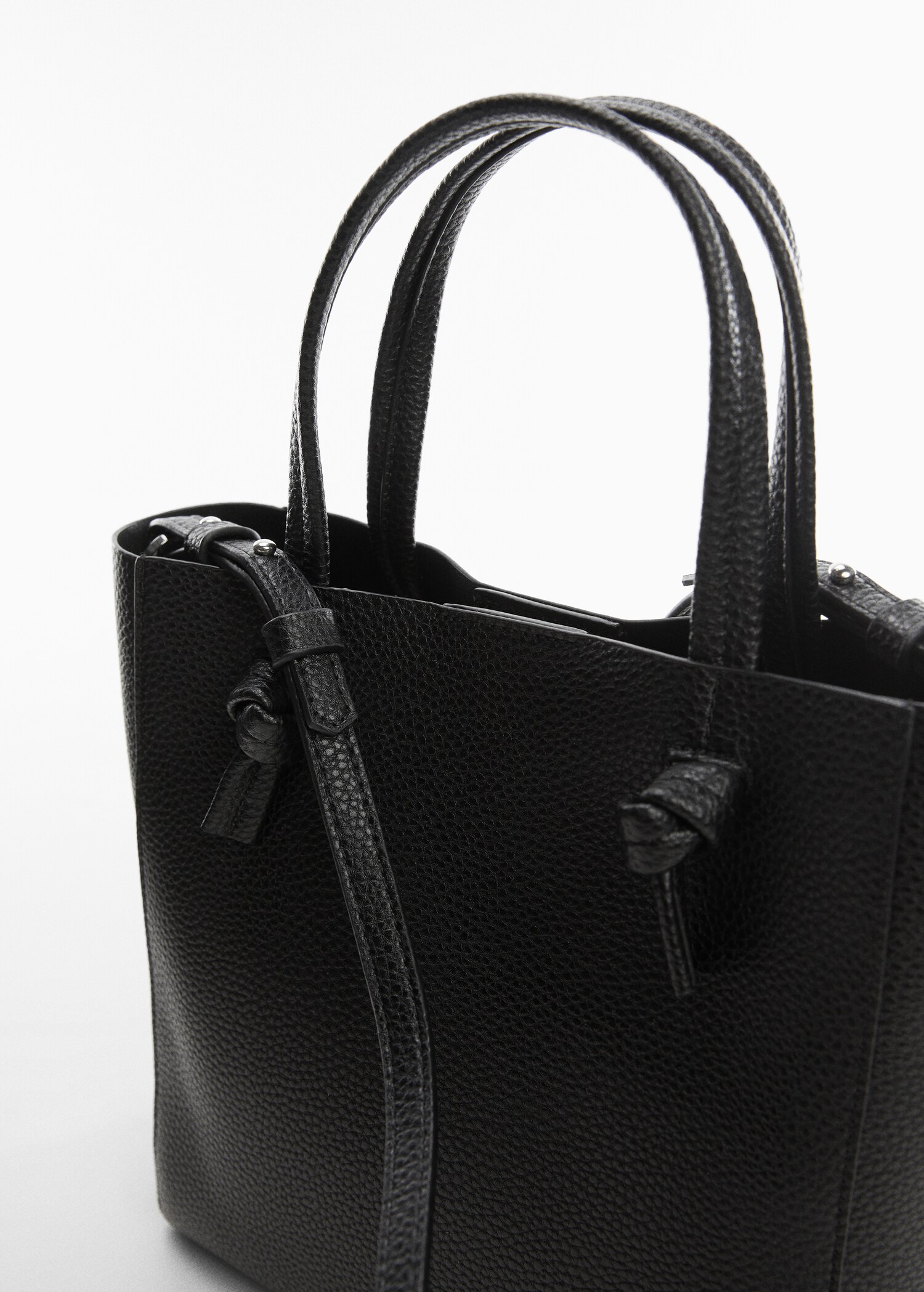 Mini shopper bag with knots - Details of the article 2