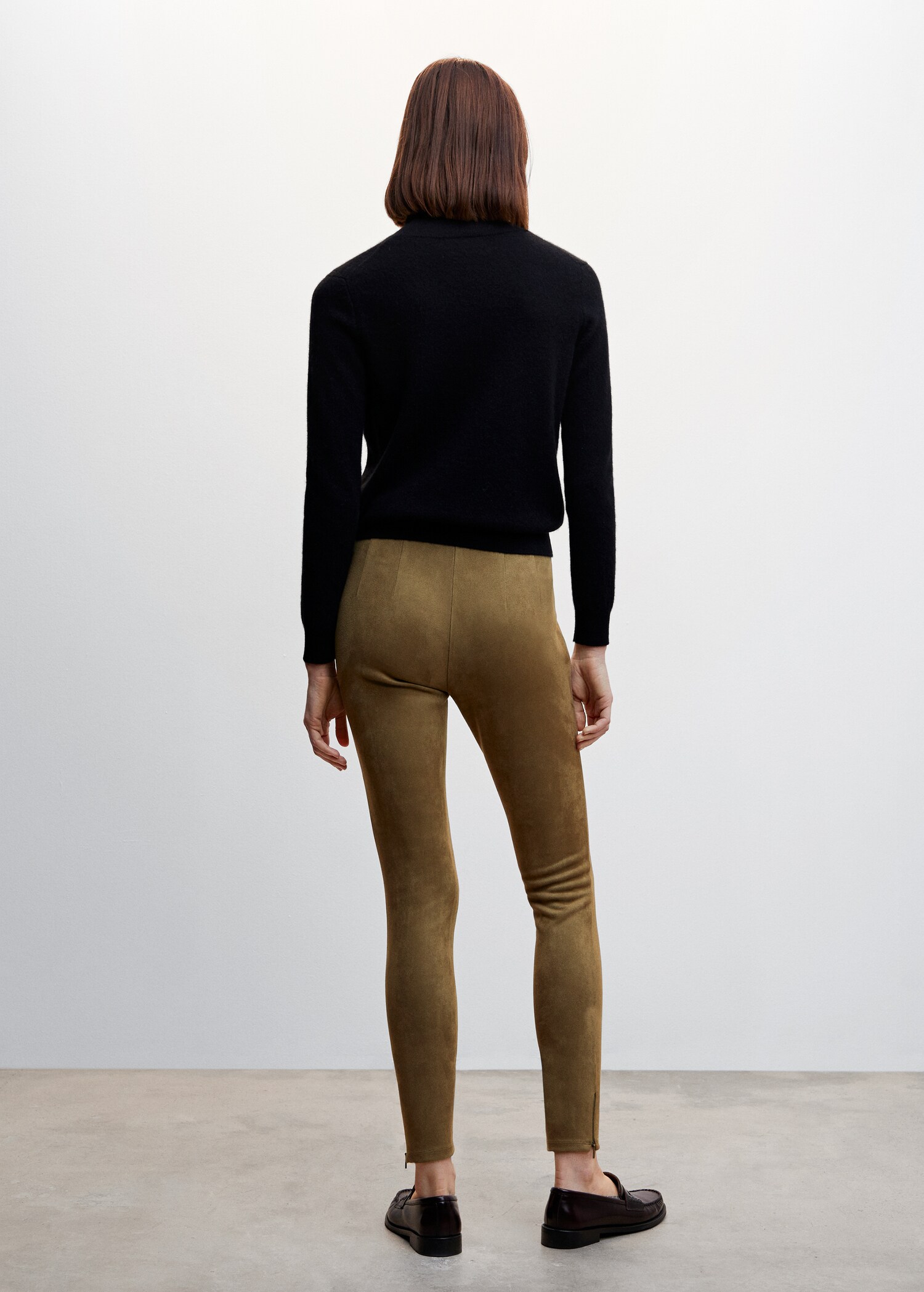 Legginsy z imitacji zamszu - Tylna strona artykułu