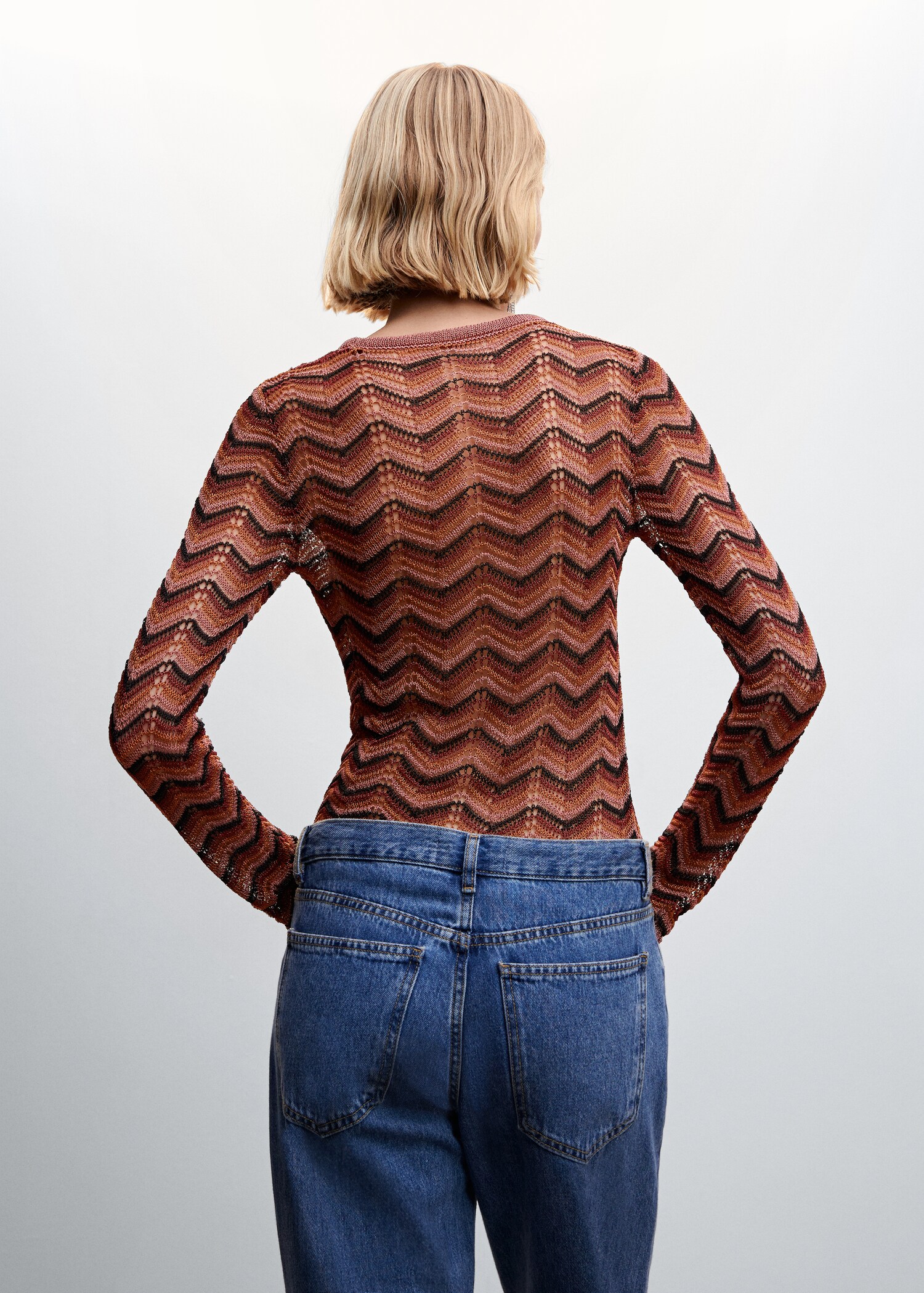 Pull-over ajouré lurex - Verso de l’article