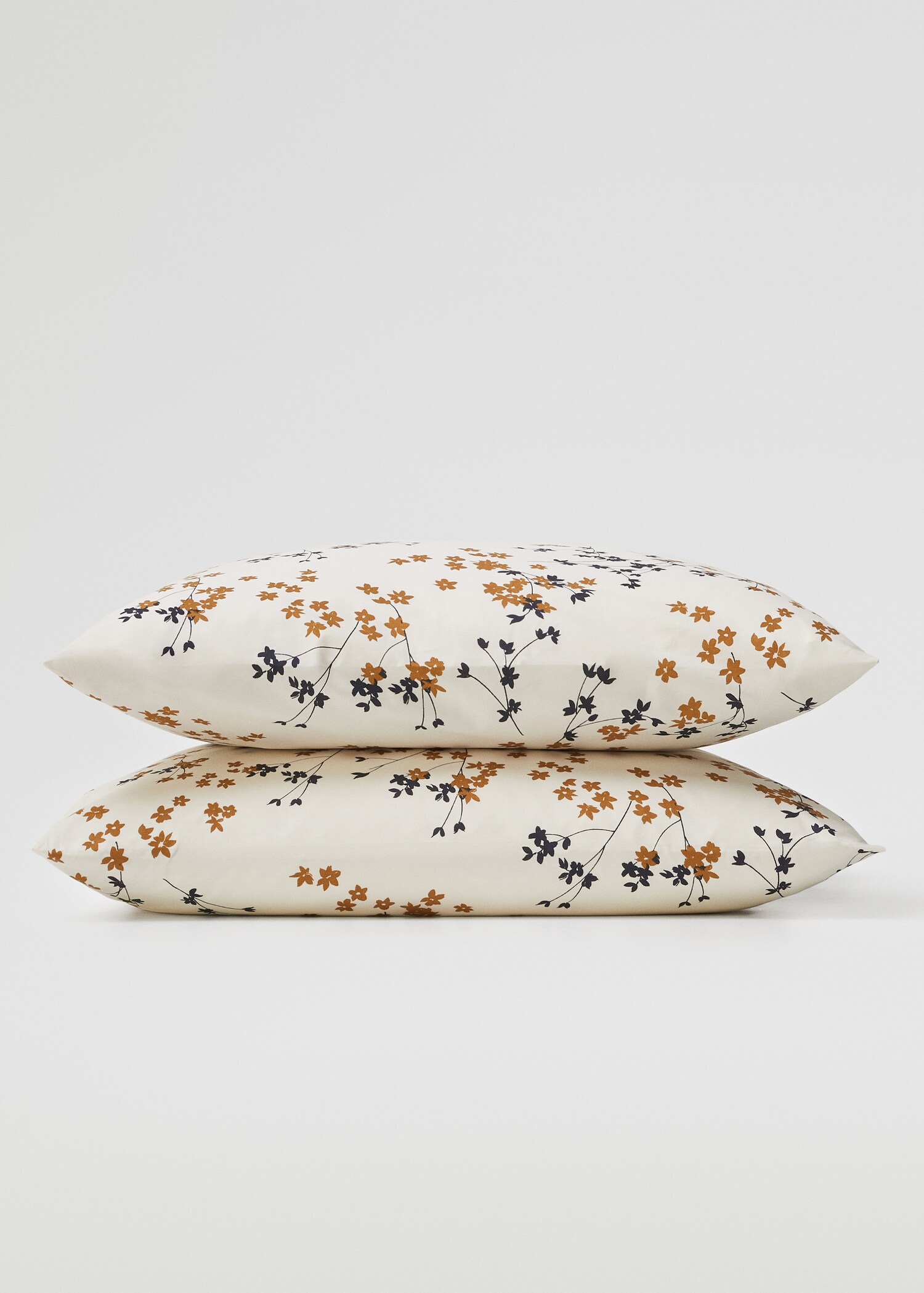 Housse coussin en imprimé fleuri 60x60 cm - Plan moyen