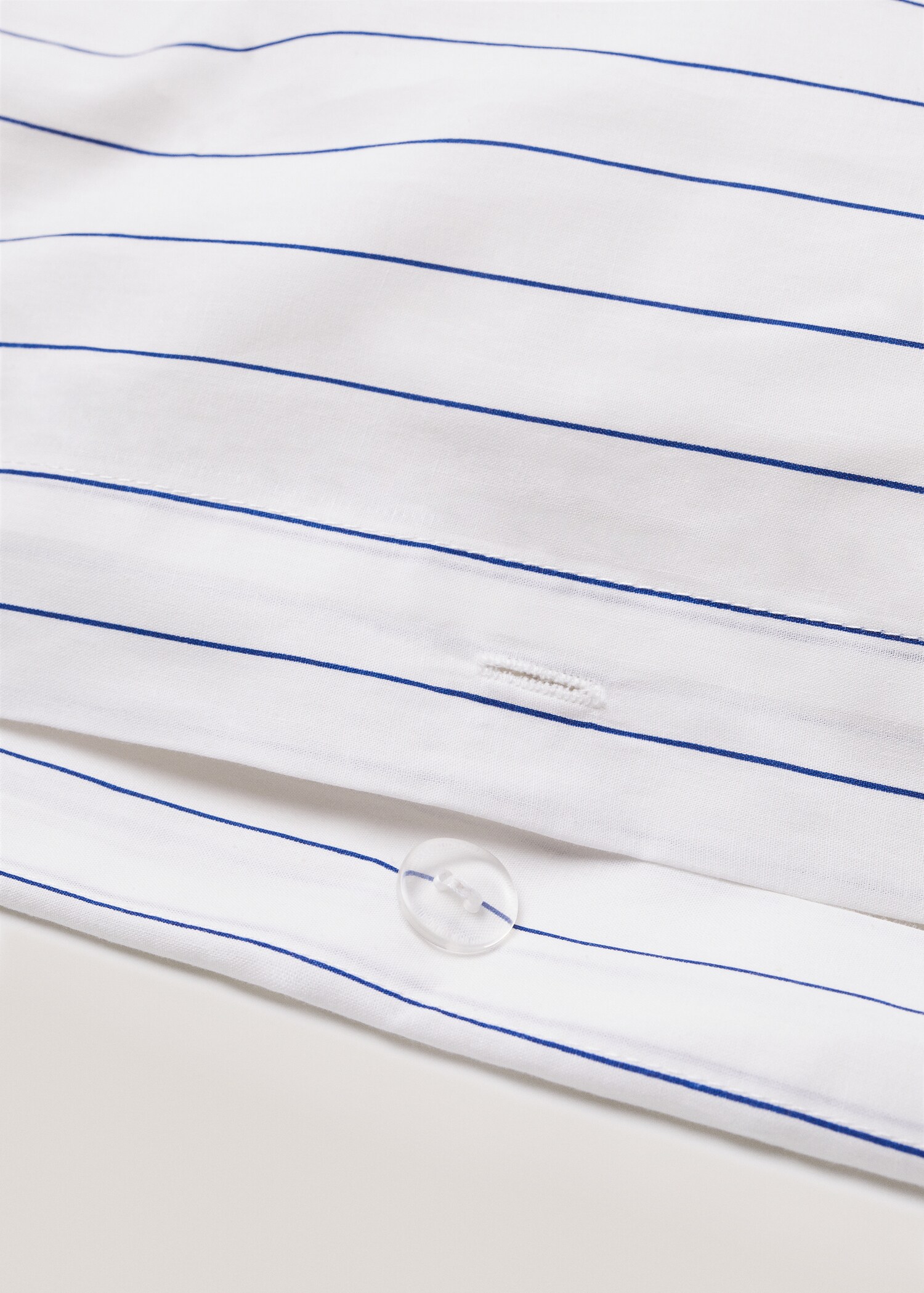 Duvet cover with striped design 150cm - Details of the article 1