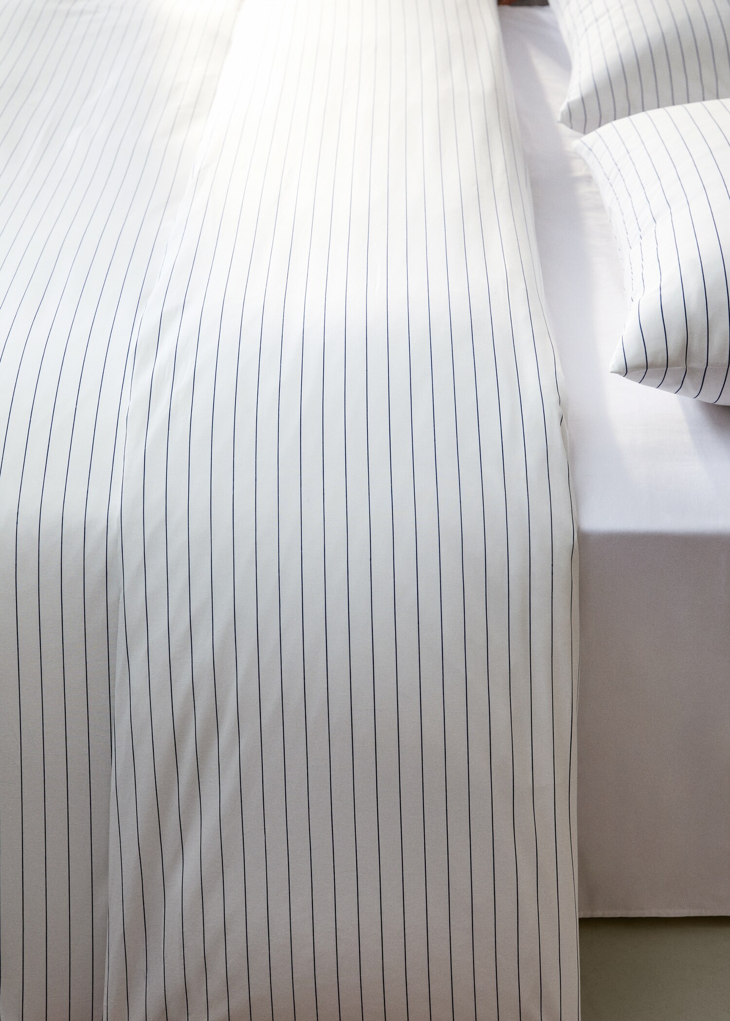 Duvet cover with striped design 150cm - Details of the article 8