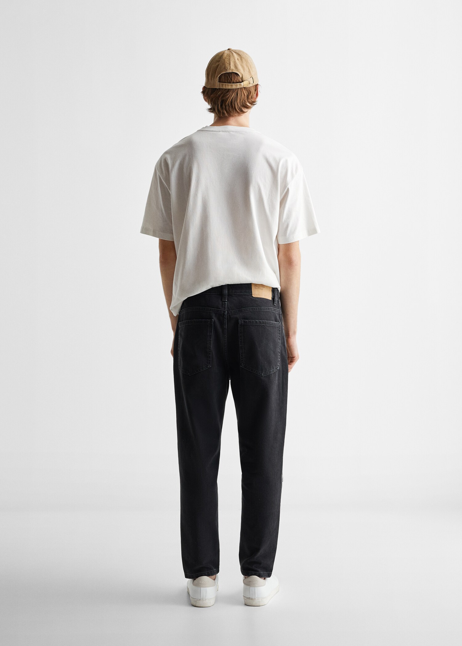 Τζιν tapered fit σκισίματα - Πίσω όψη προϊόντος